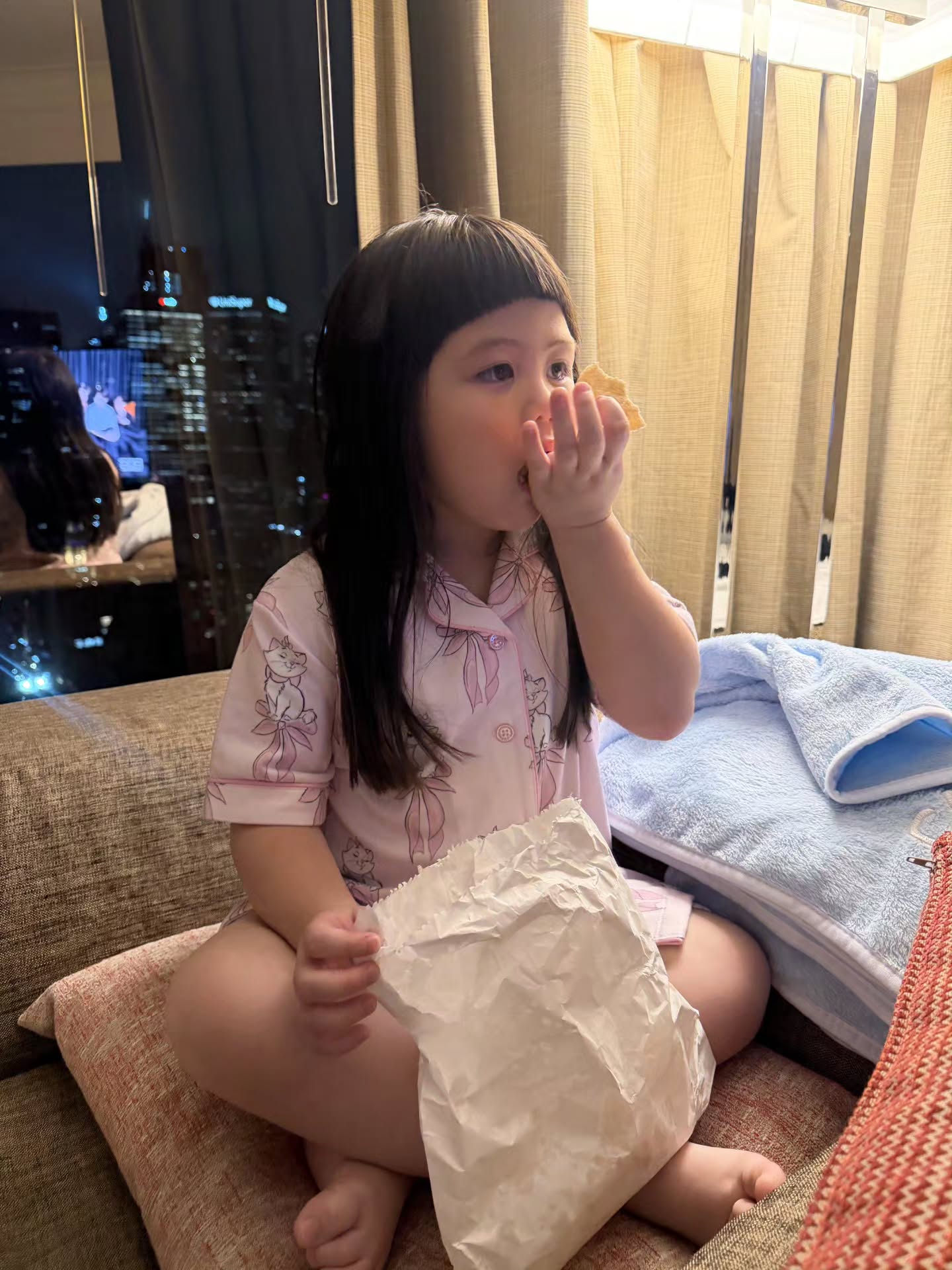 ชมพู่ - อารยา เอ ฮาร์เก็ต