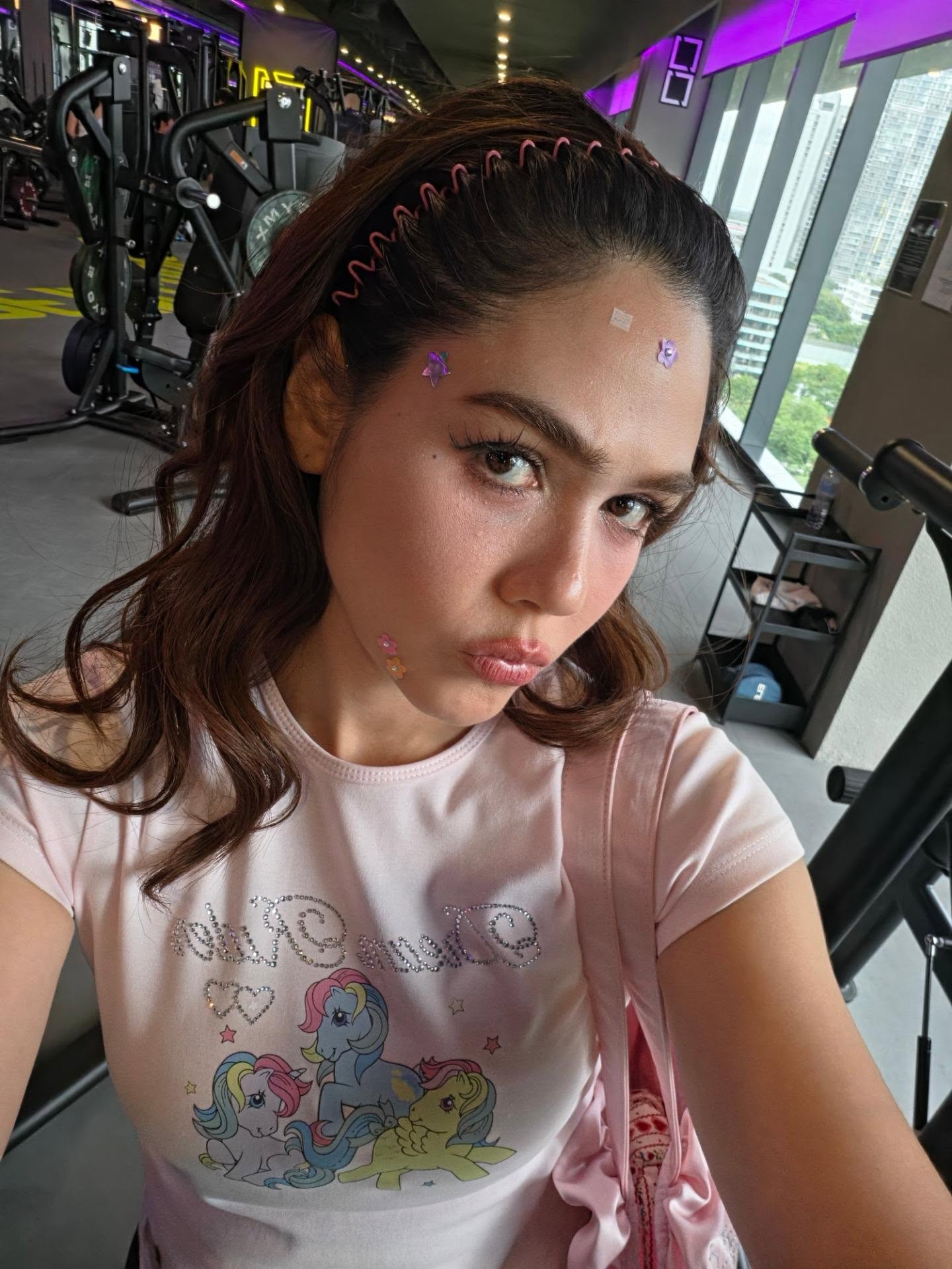 ชมพู่ - อารยา เอ ฮาร์เก็ต