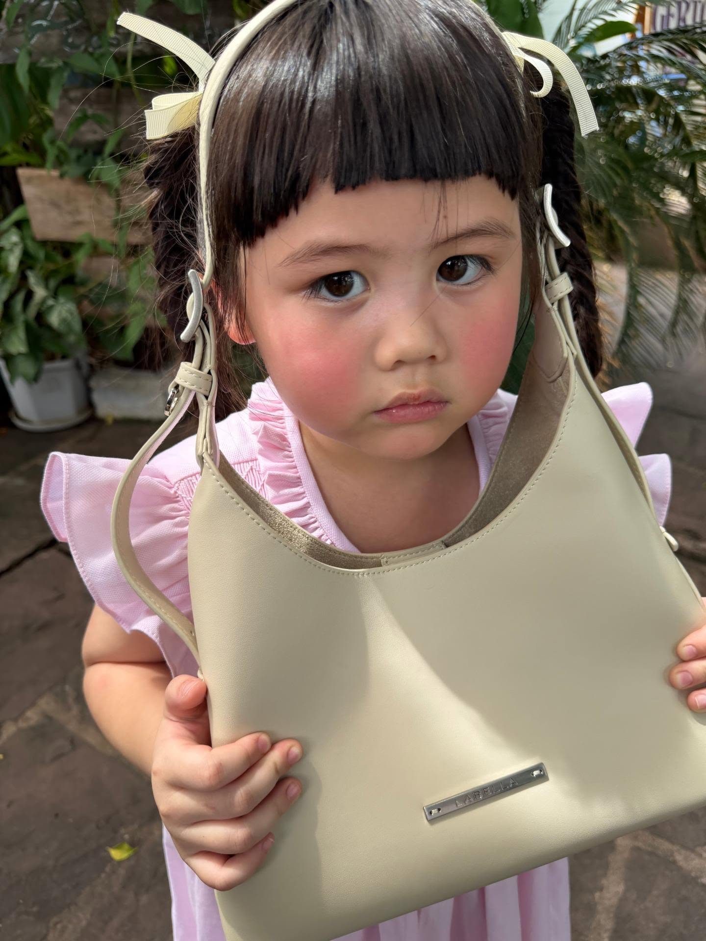 ชมพู่ - อารยา เอ ฮาร์เก็ต
