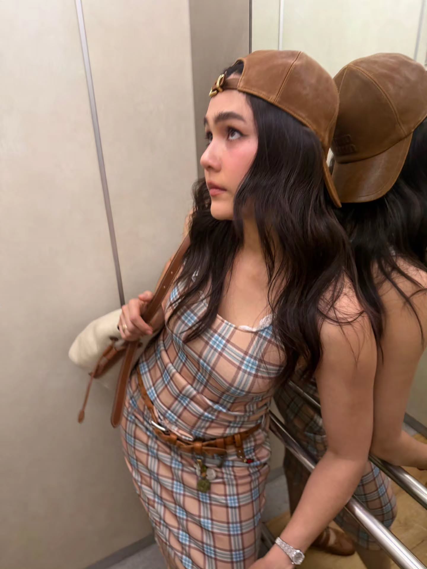 ชมพู่ - อารยา เอ ฮาร์เก็ต