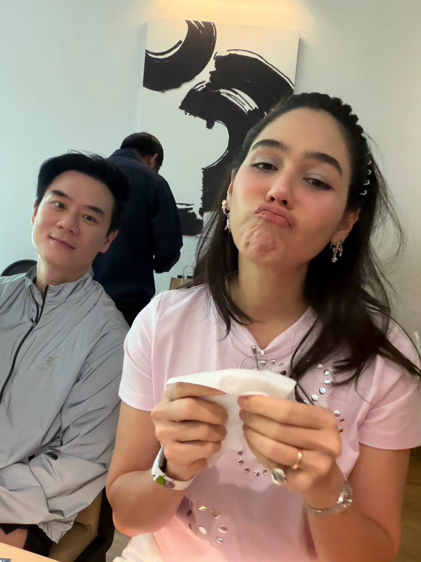ชมพู่ - อารยา เอ ฮาร์เก็ต