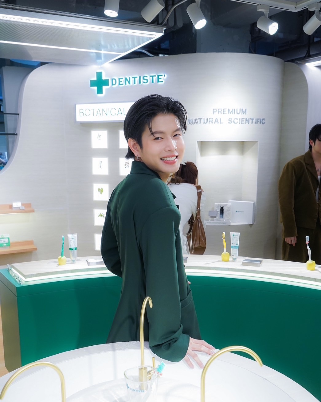 เทอร์โบ - ชนกชนม์ บุญมานะวงศ์