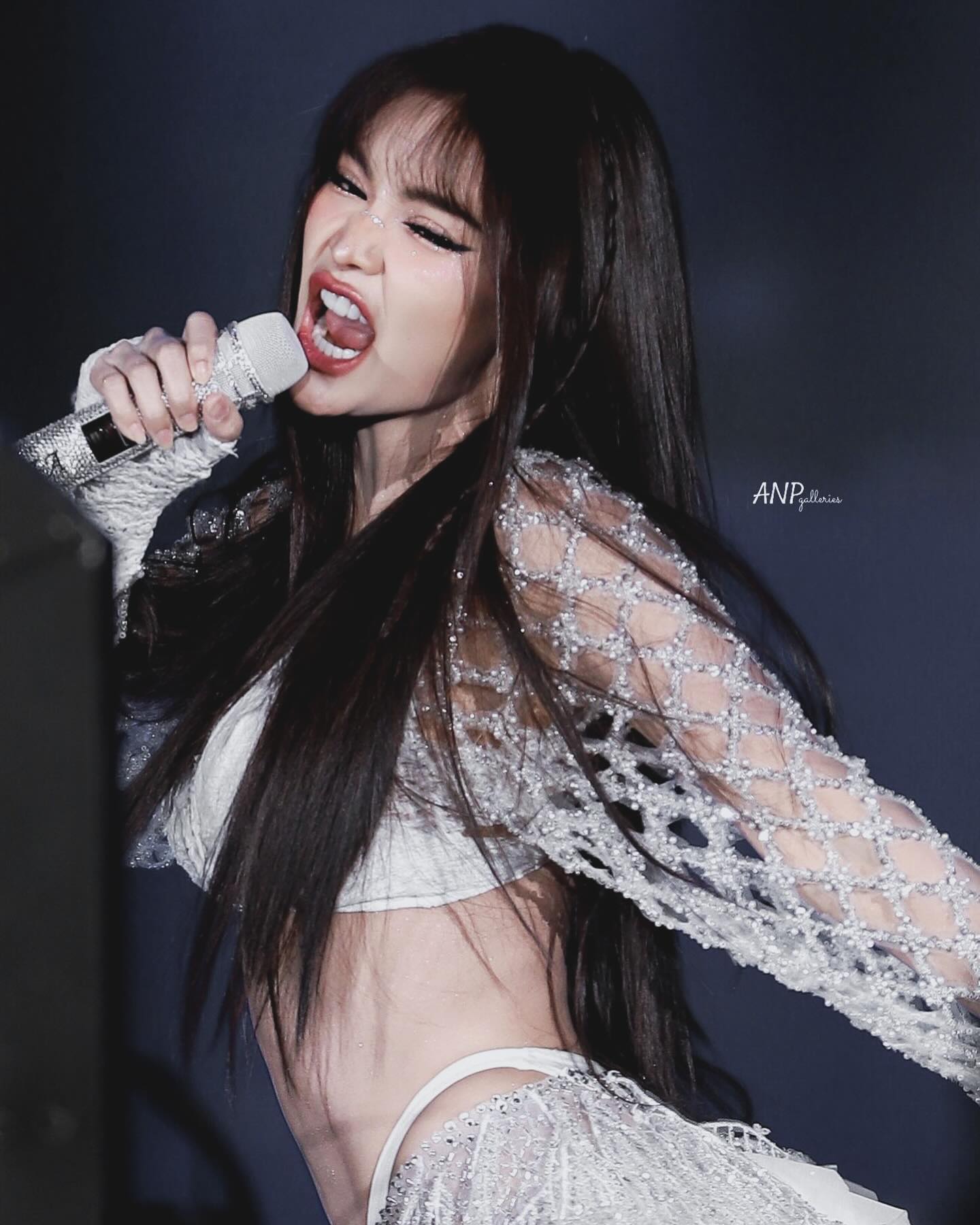 อิงฟ้า วราหะ