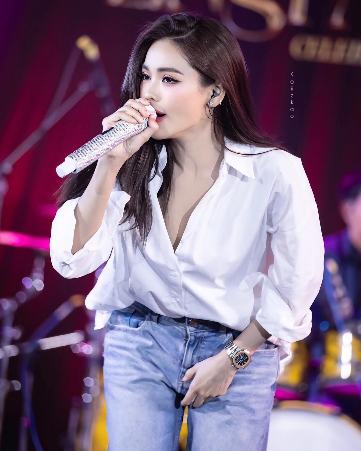 อิงฟ้า วราหะ