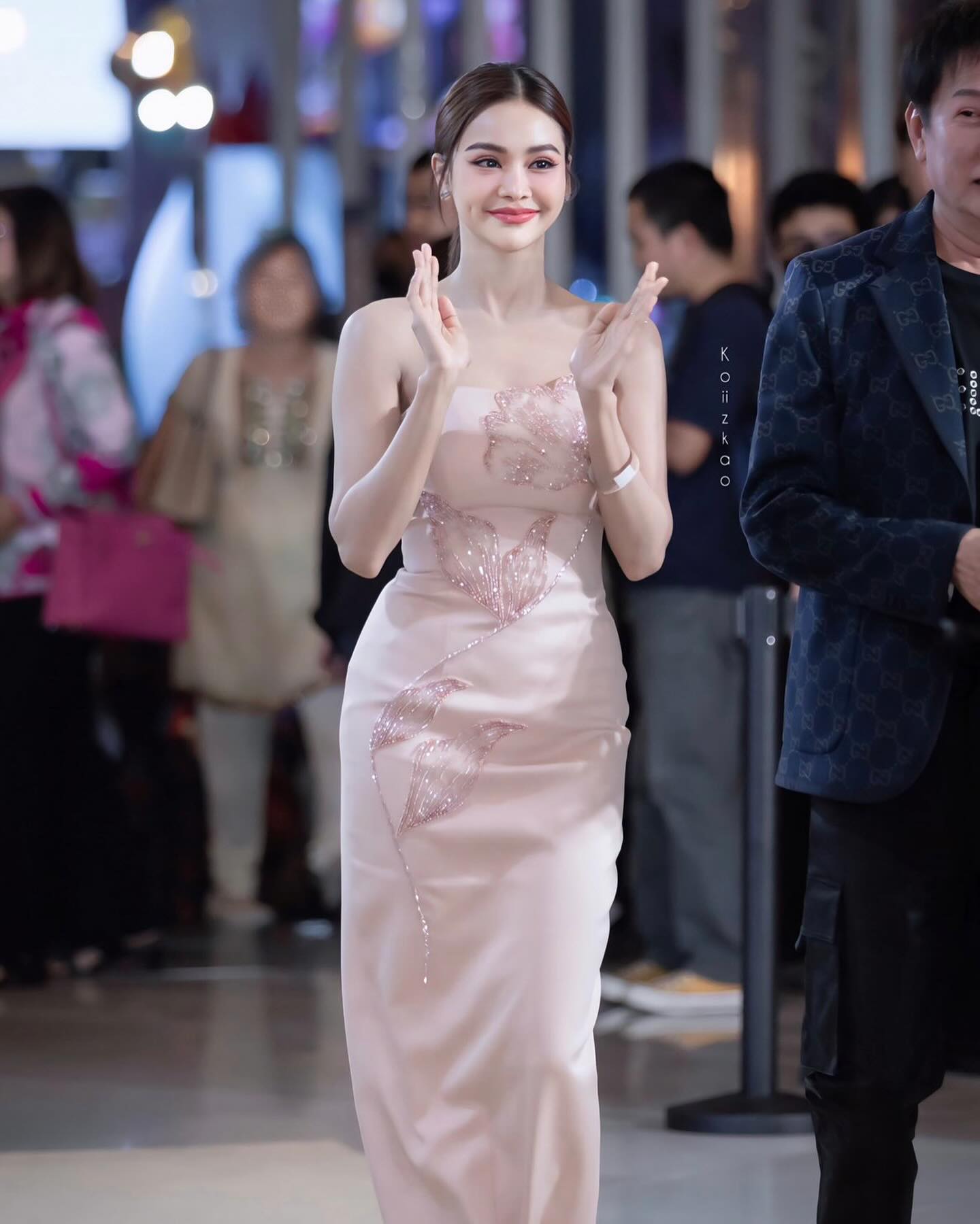 อิงฟ้า วราหะ