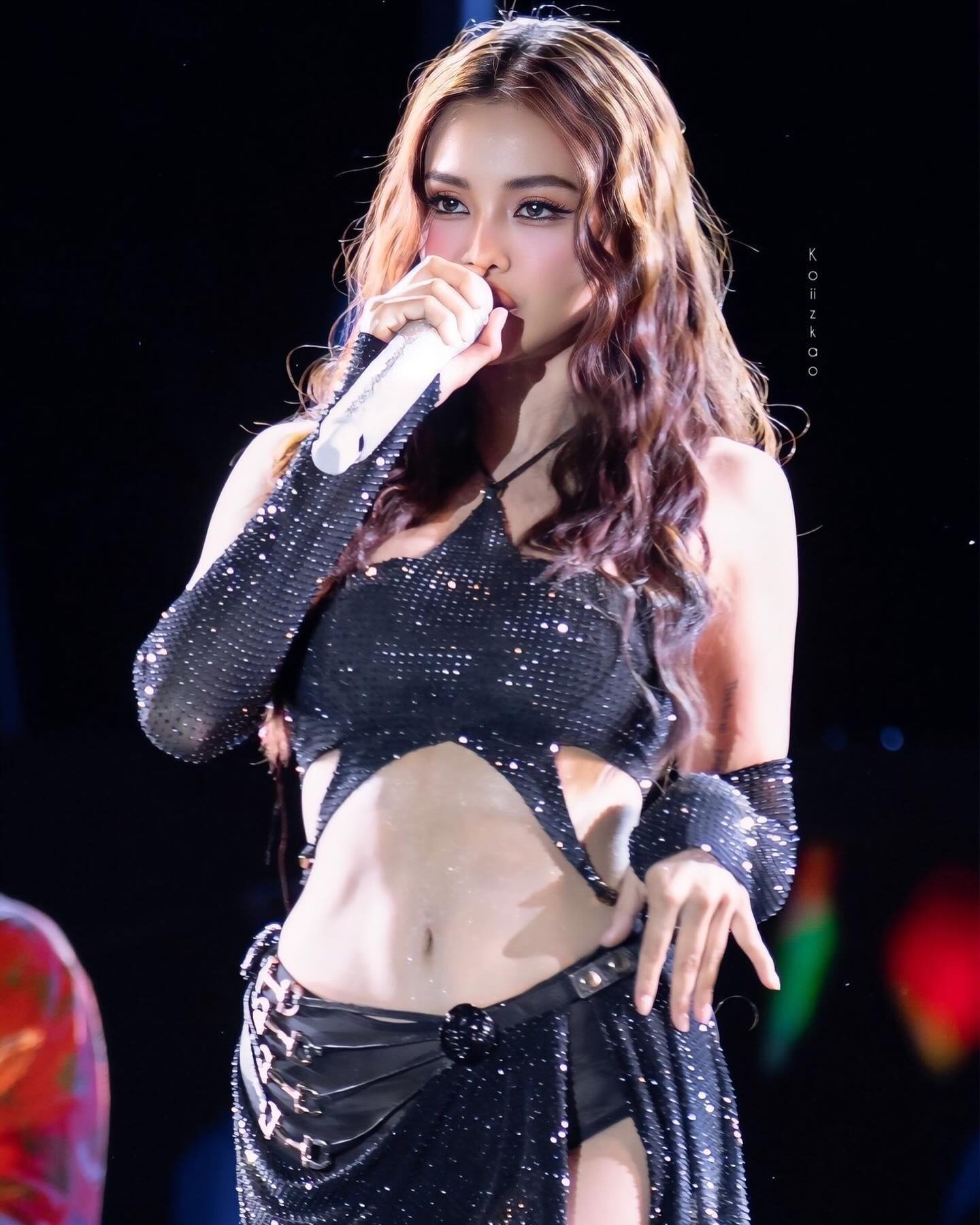 อิงฟ้า วราหะ