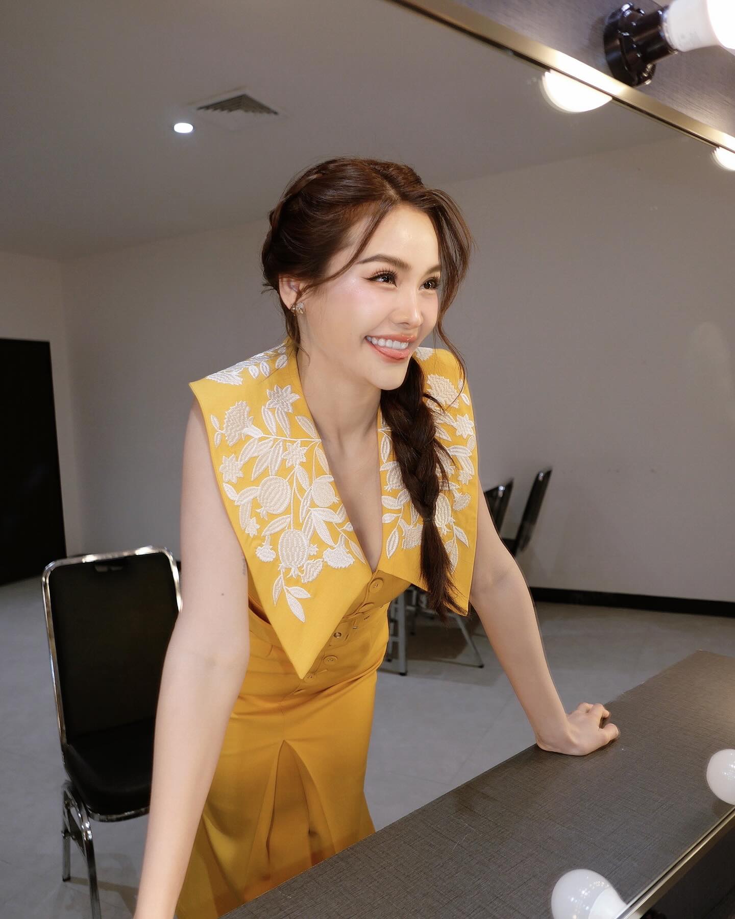 อิงฟ้า วราหะ