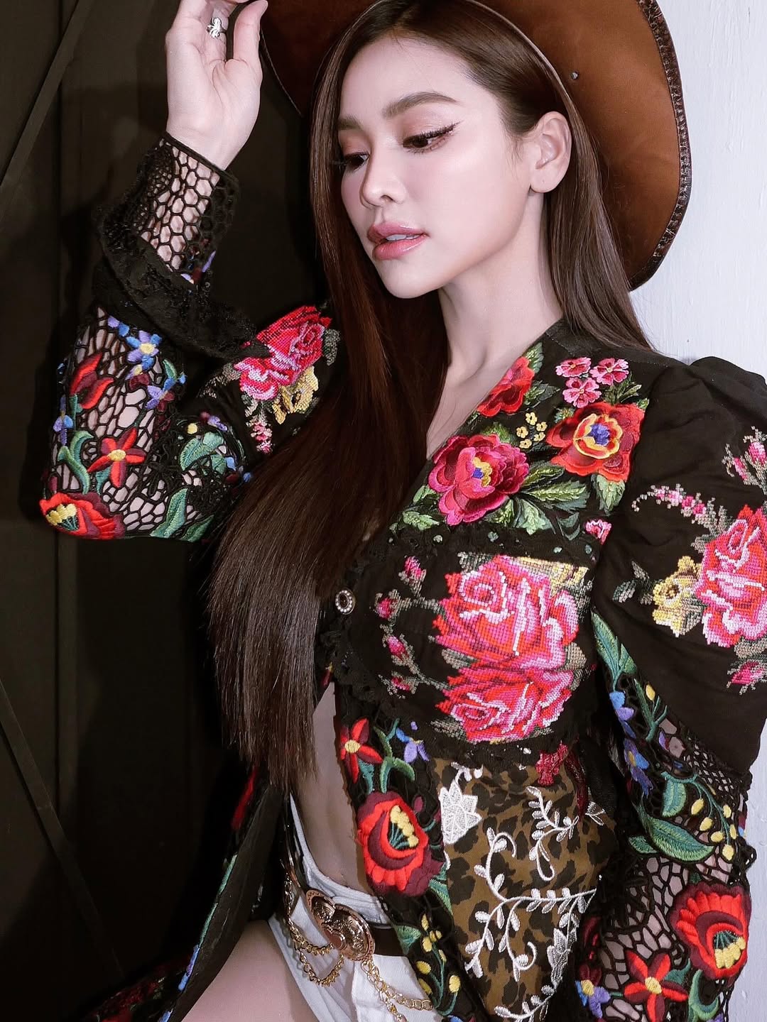 อิงฟ้า วราหะ
