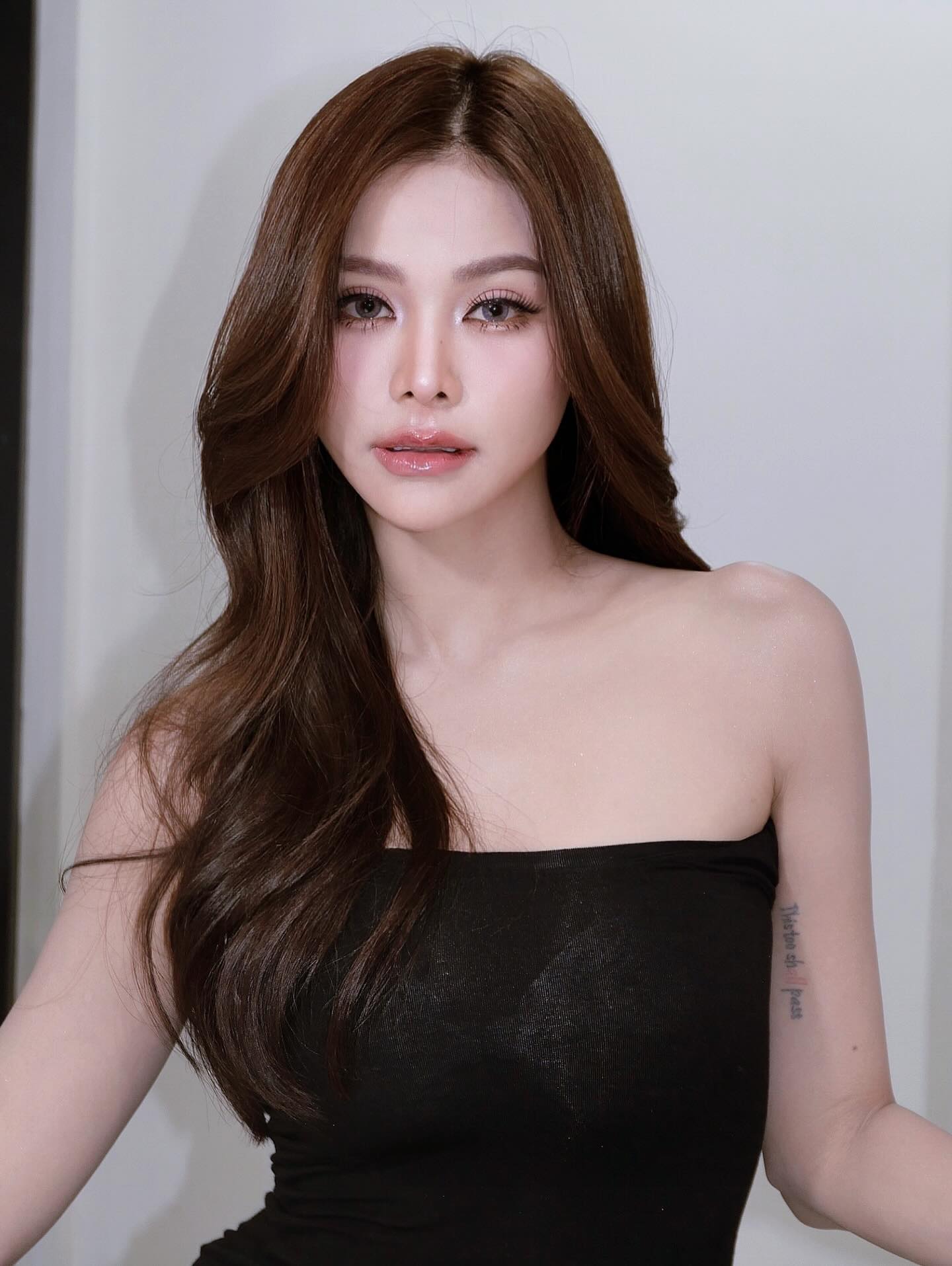 อิงฟ้า วราหะ