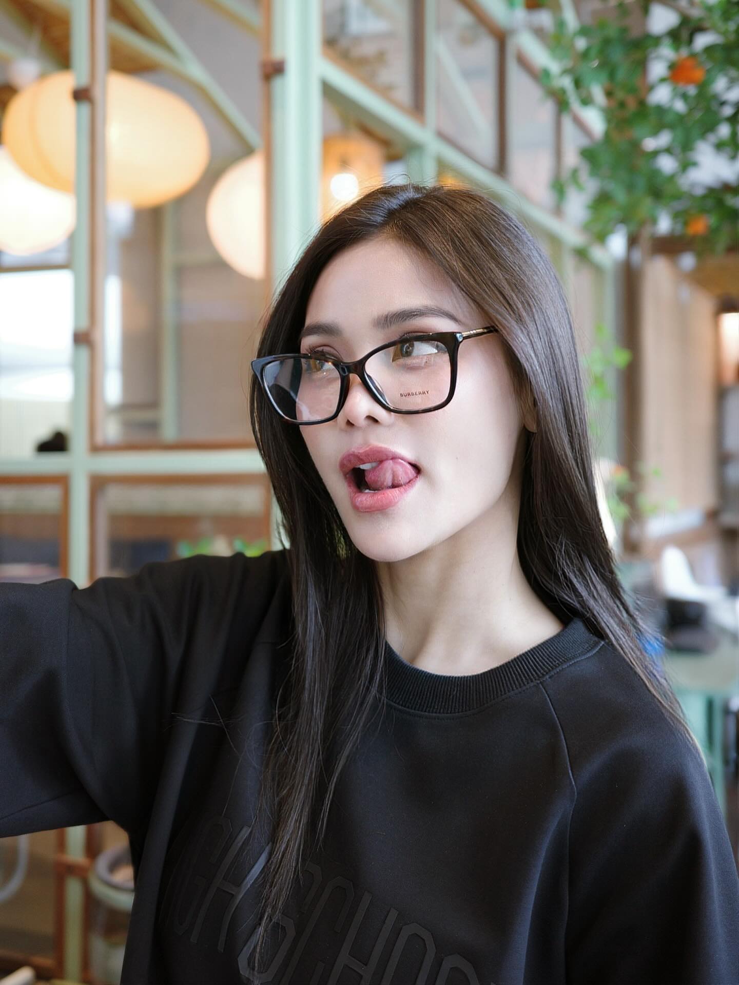 อิงฟ้า วราหะ