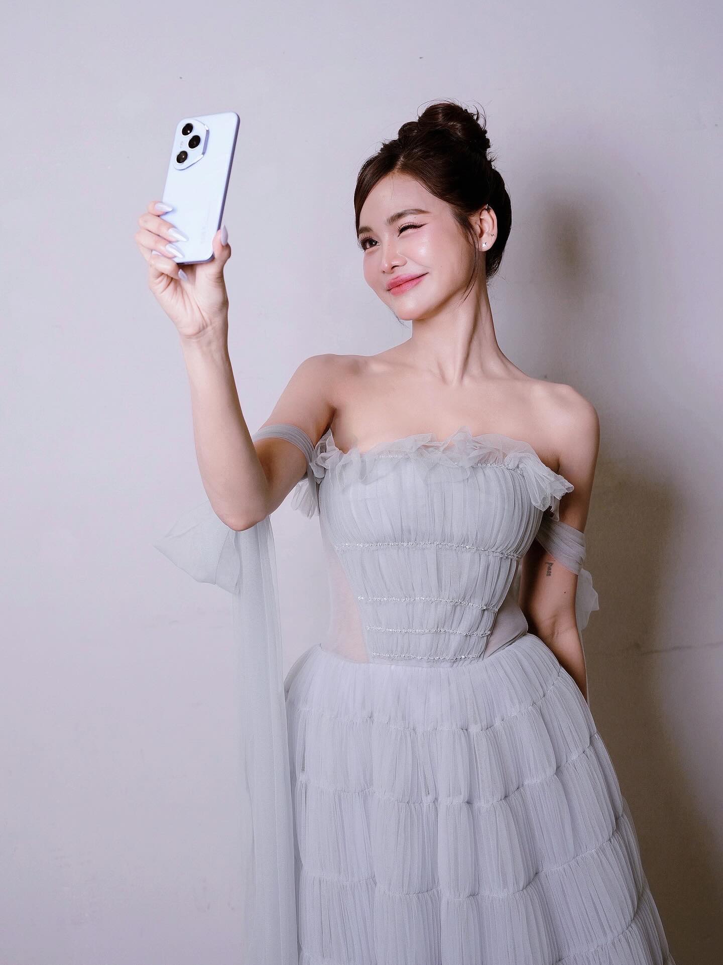 อิงฟ้า วราหะ