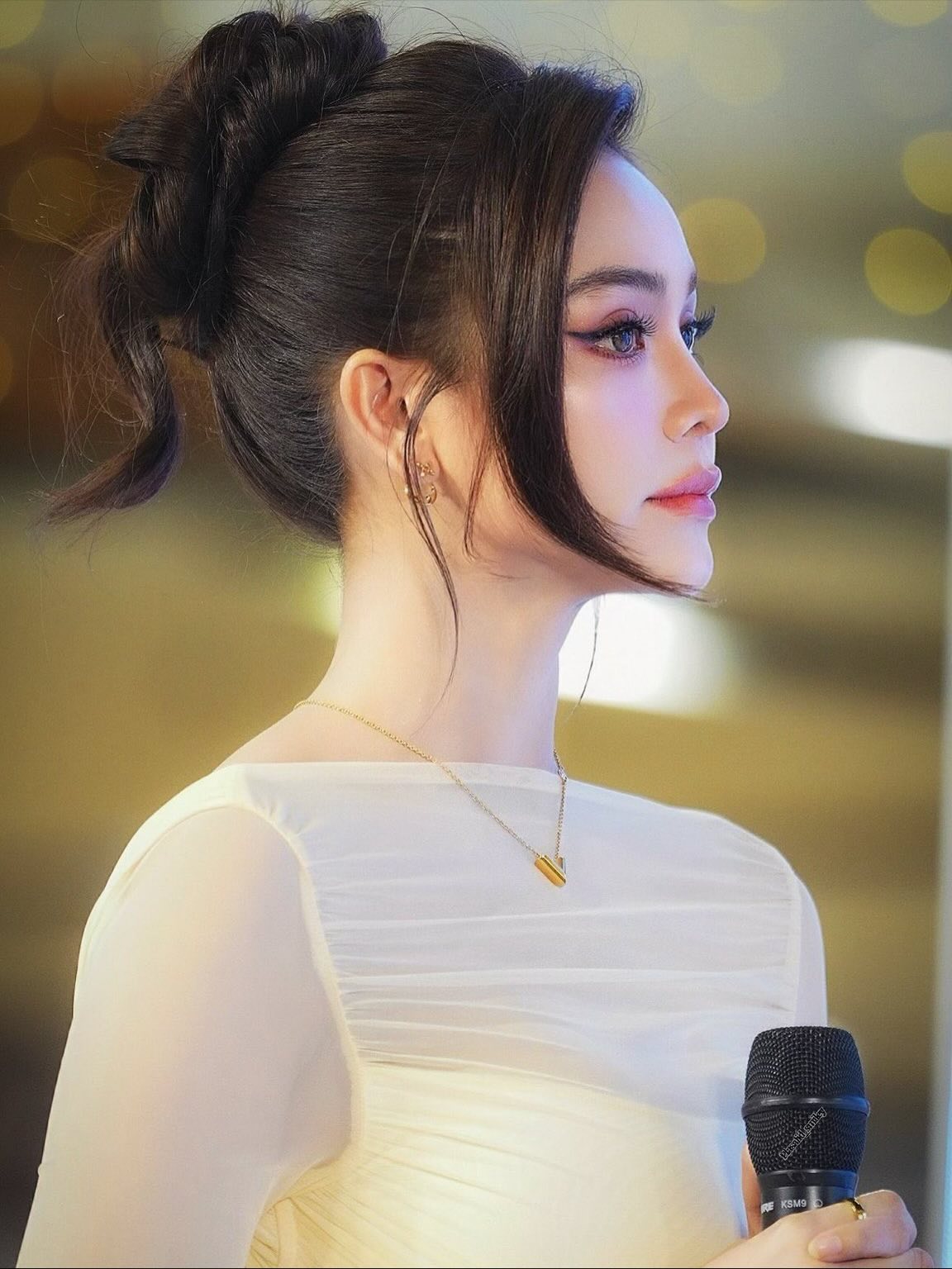 อิงฟ้า วราหะ