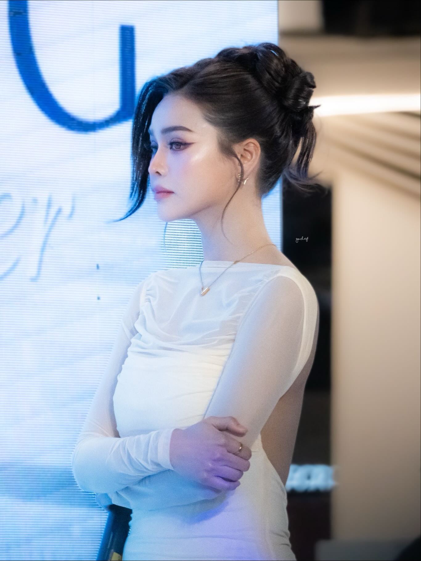 อิงฟ้า วราหะ