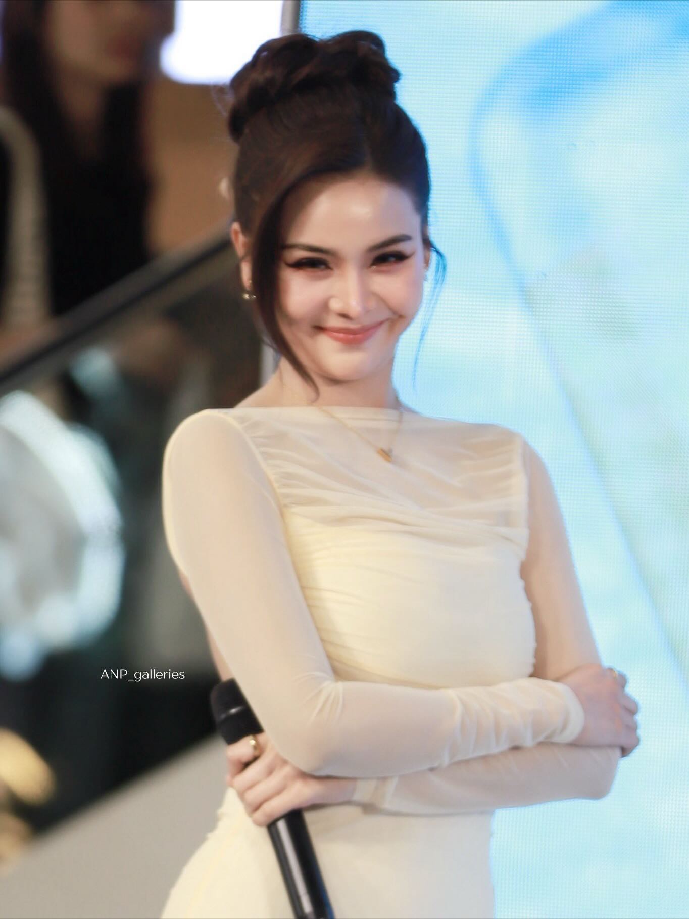 อิงฟ้า วราหะ