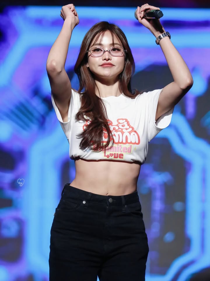 อิงฟ้า วราหะ