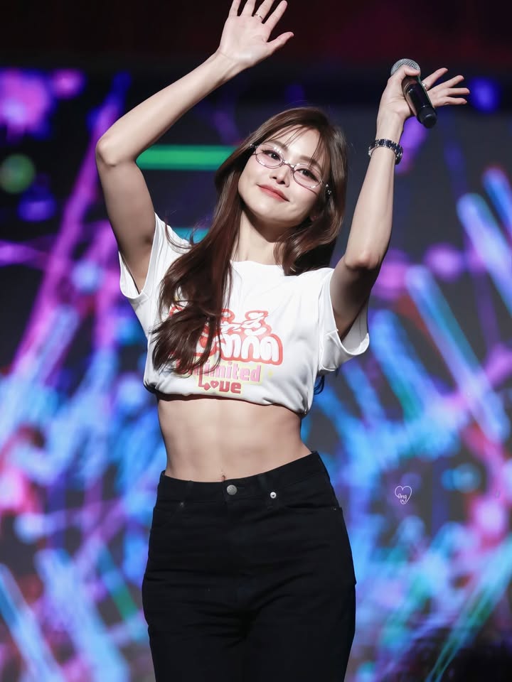 อิงฟ้า วราหะ