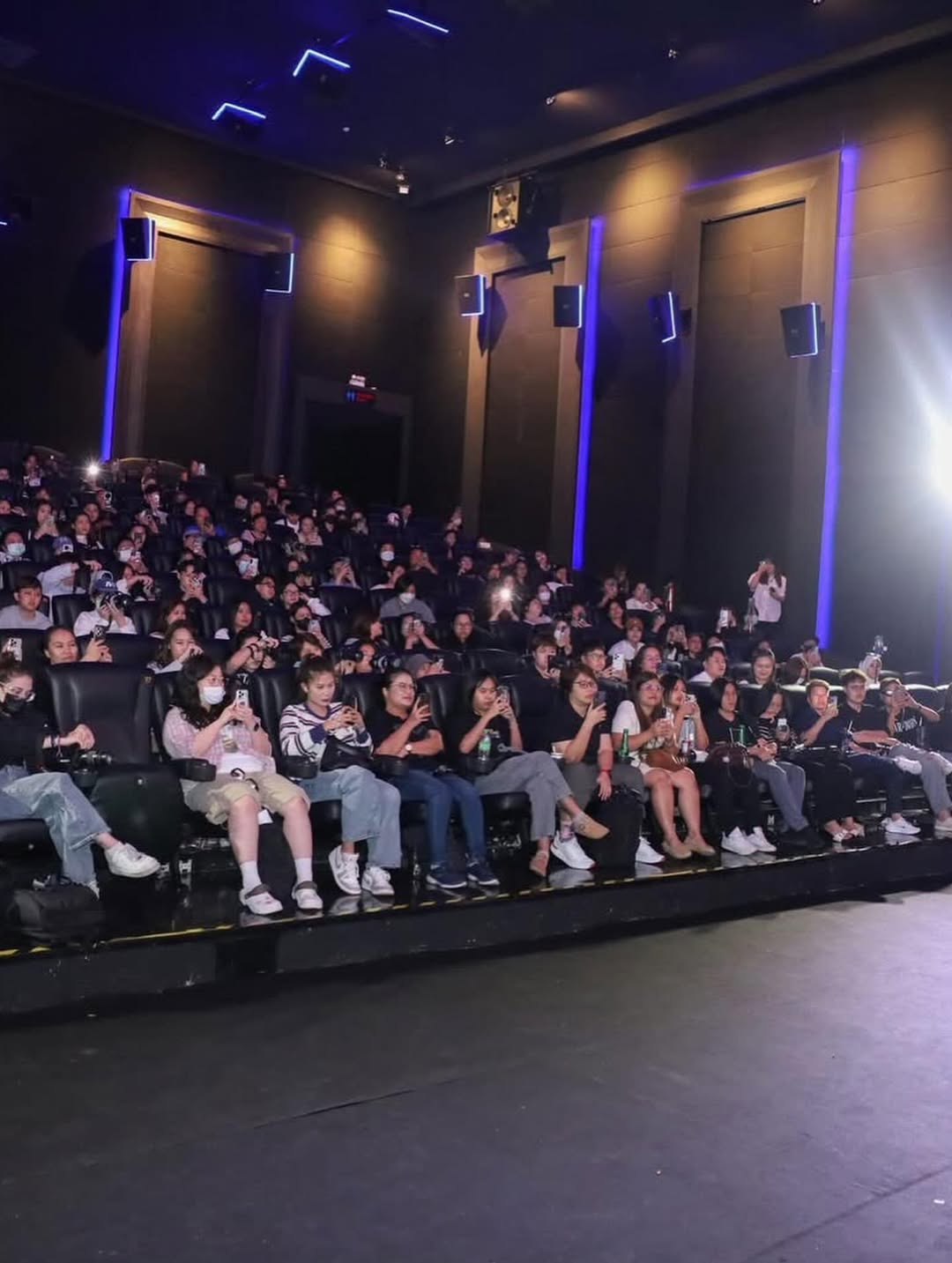 อิงฟ้า วราหะ