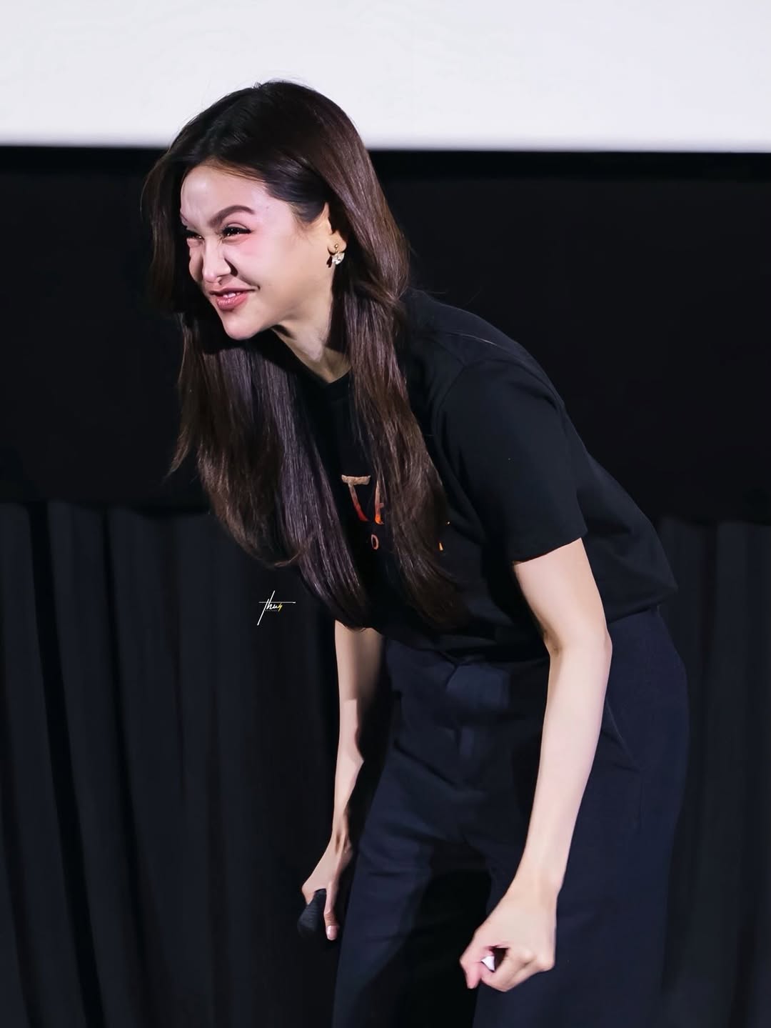 อิงฟ้า วราหะ