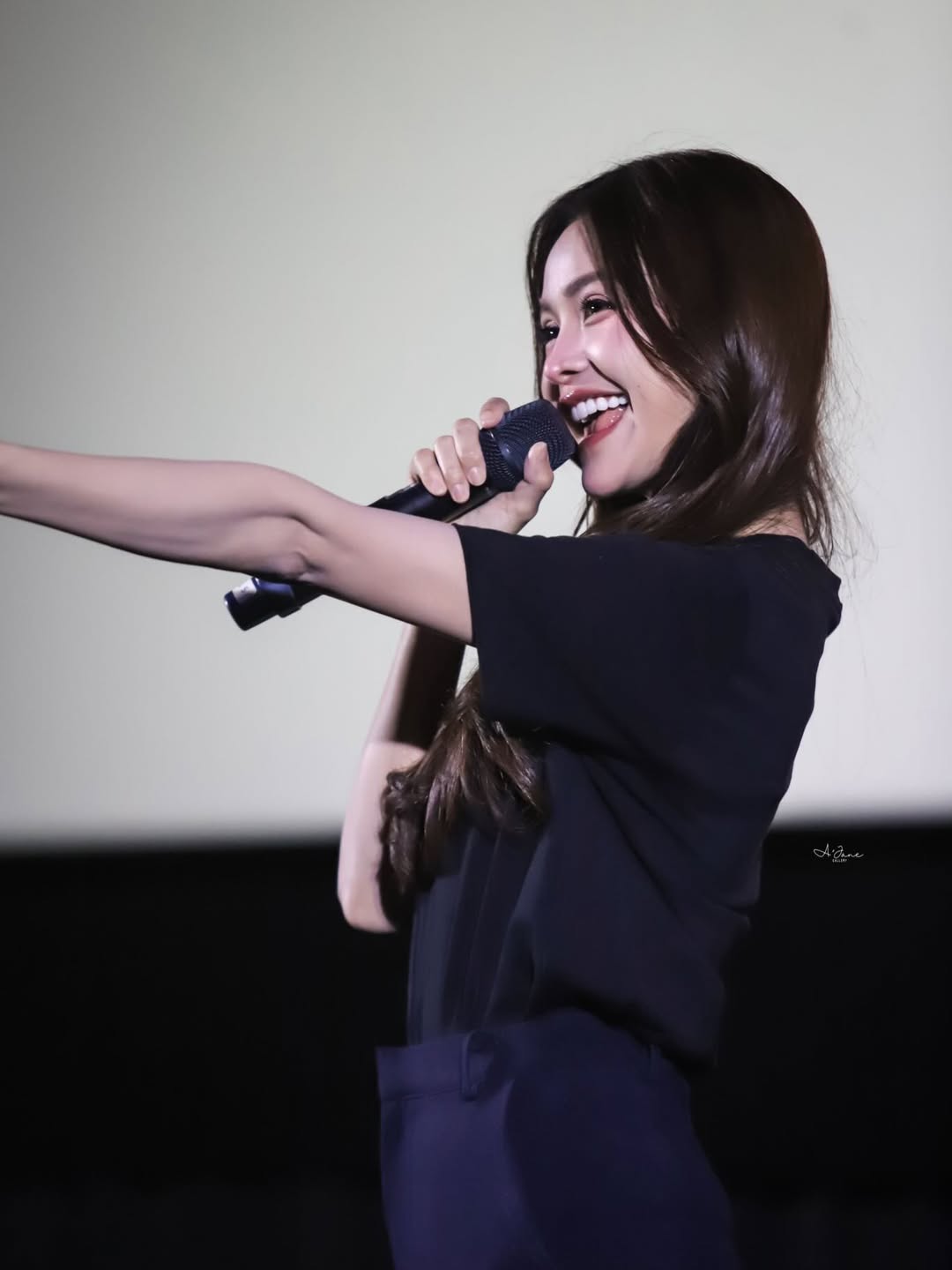 อิงฟ้า วราหะ