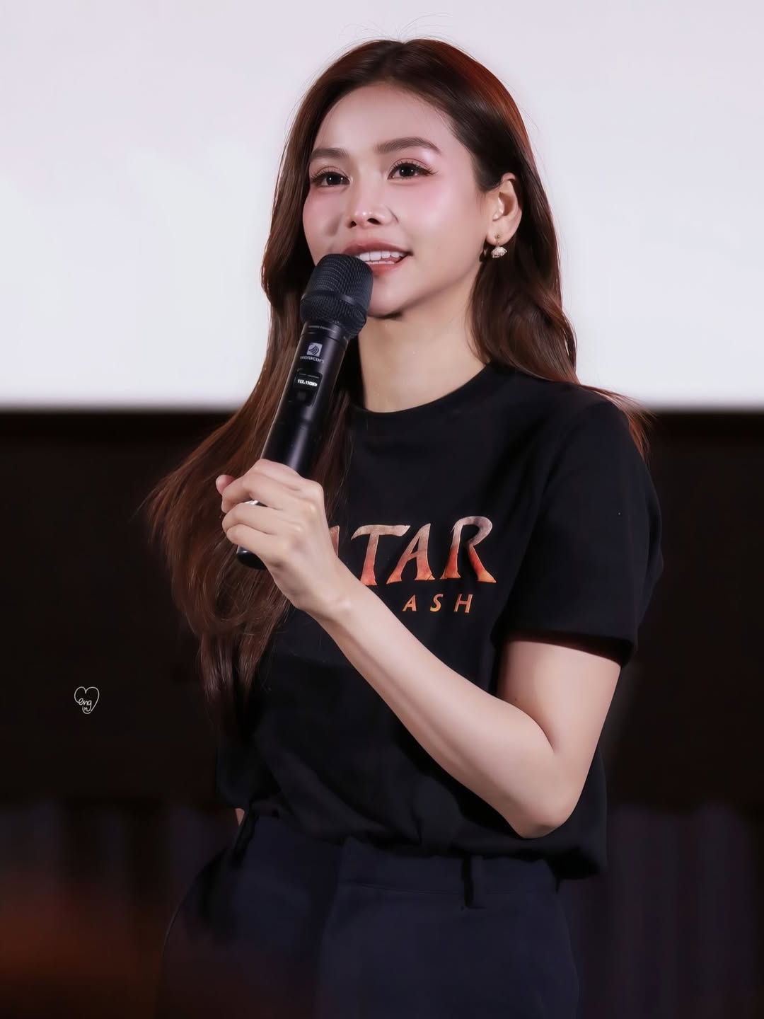 อิงฟ้า วราหะ