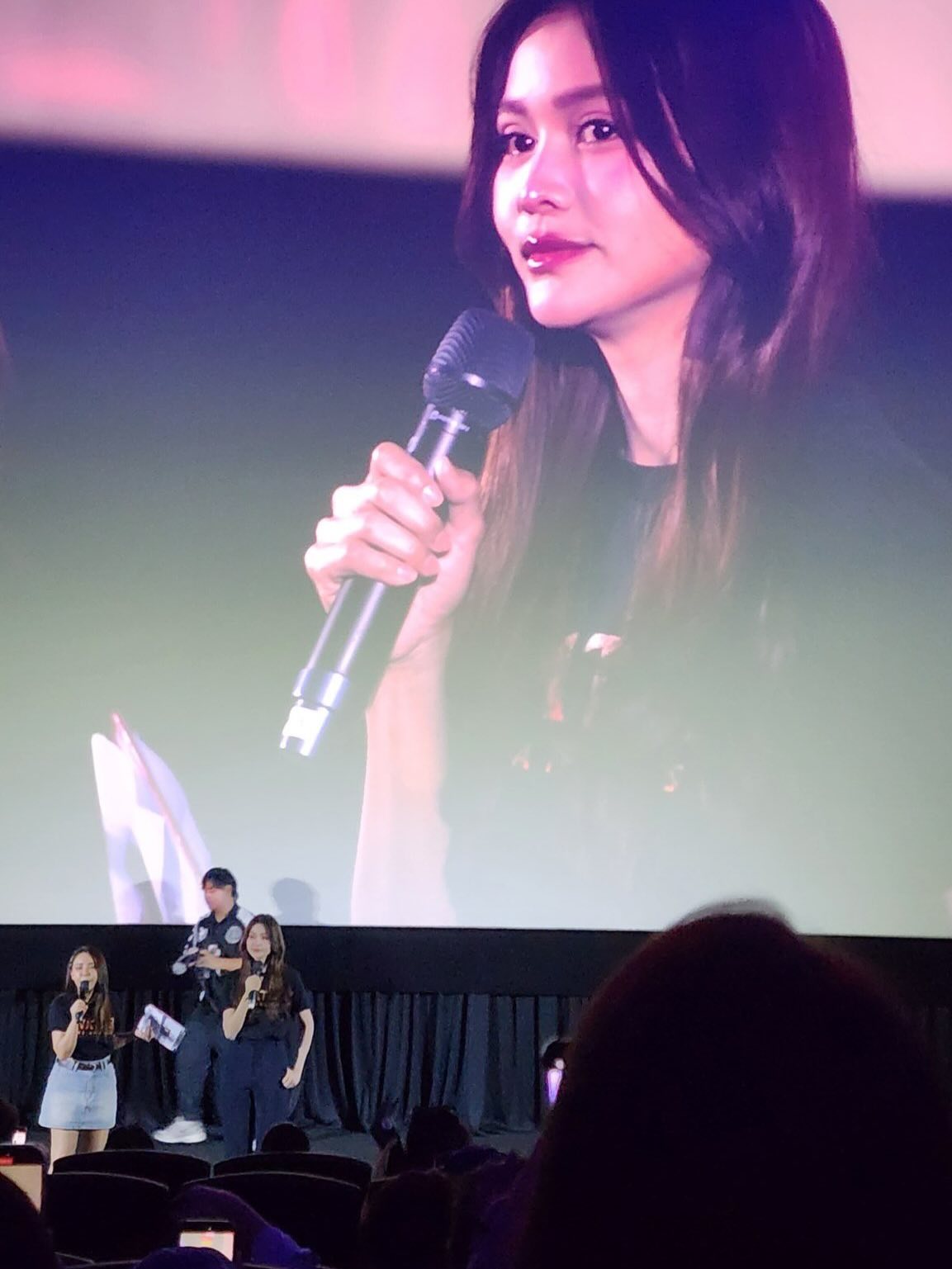 อิงฟ้า วราหะ