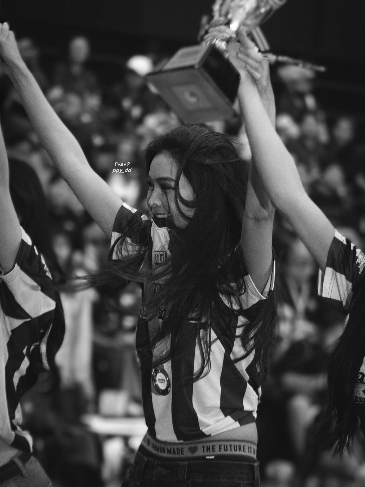 อิงฟ้า วราหะ