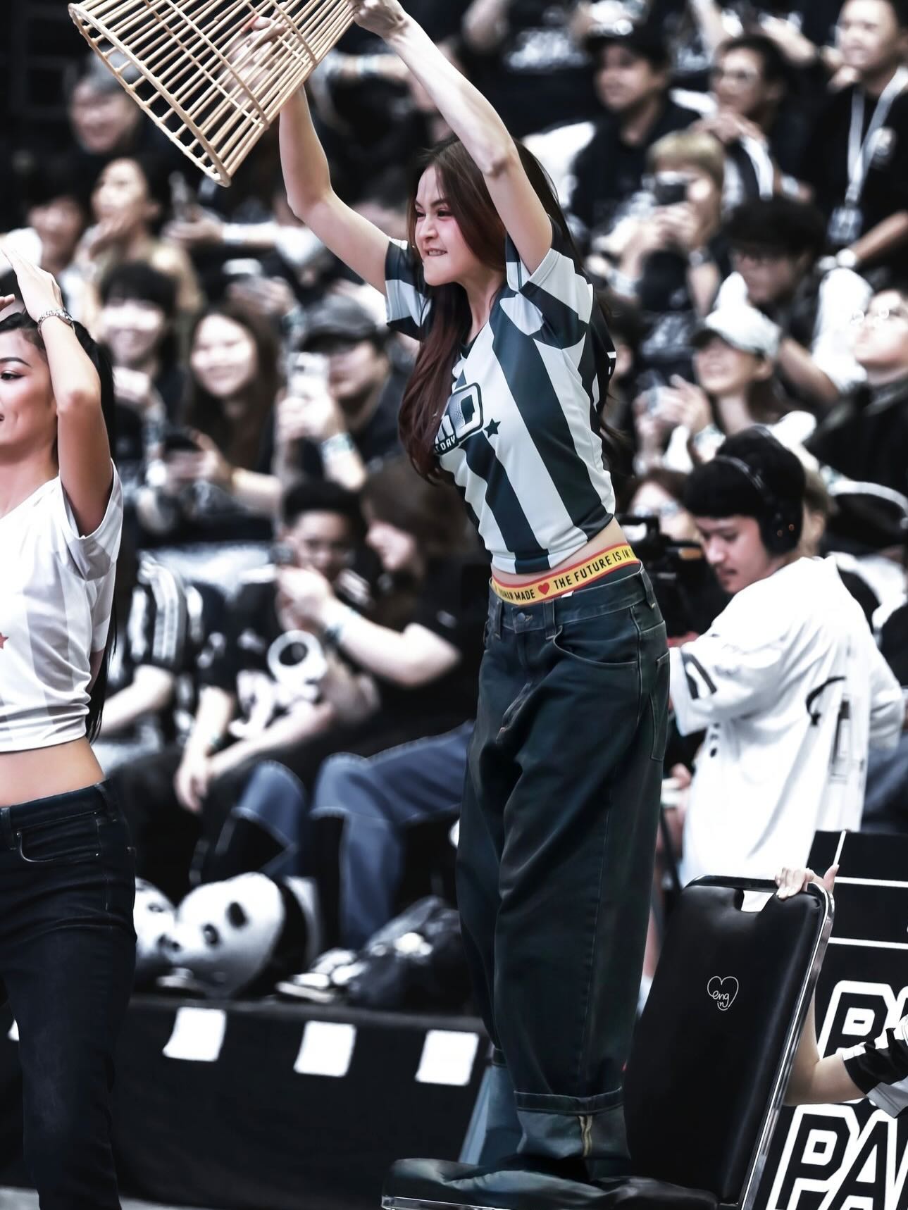 อิงฟ้า วราหะ