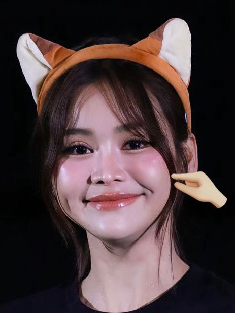 อิงฟ้า วราหะ