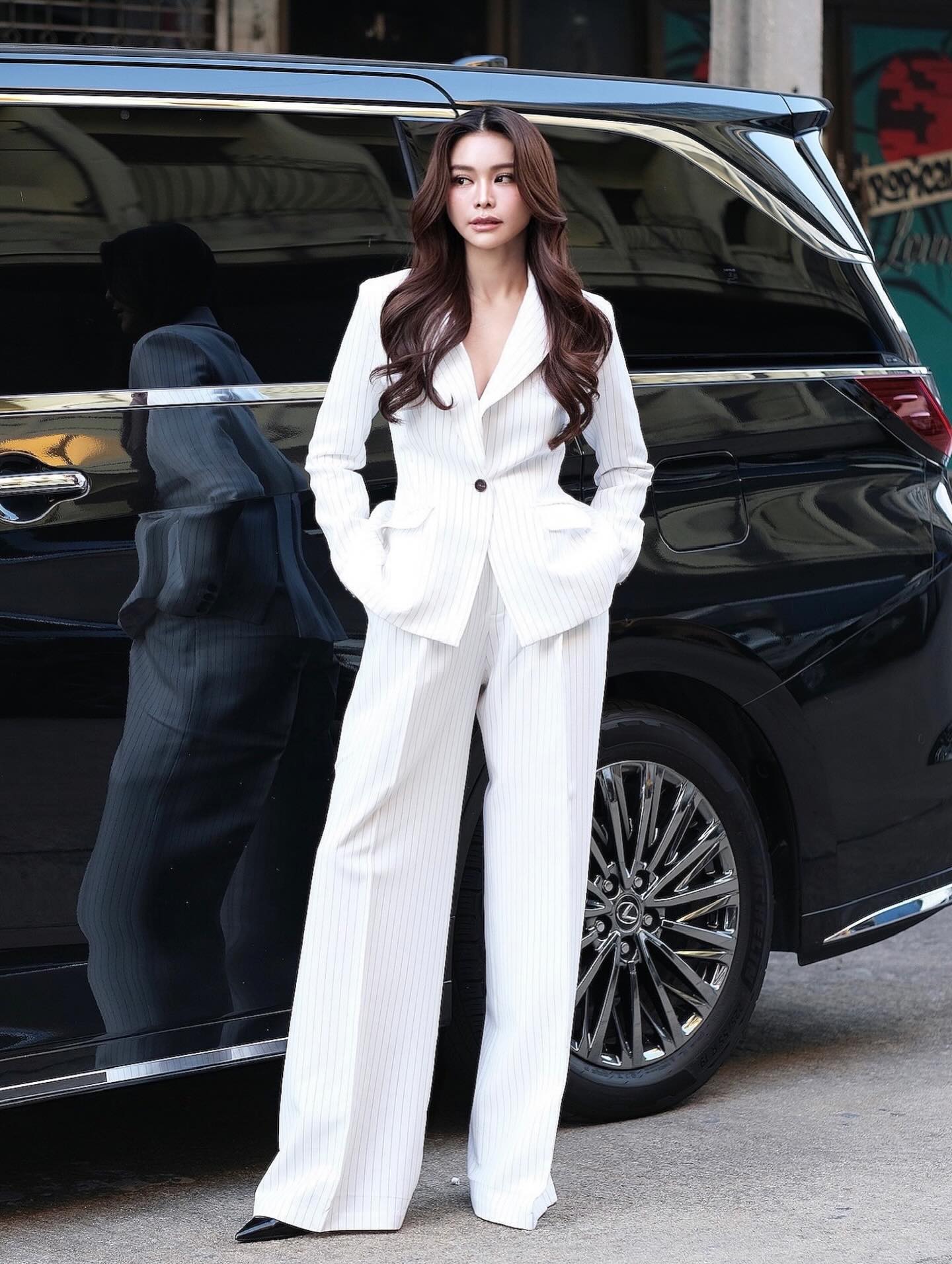 อิงฟ้า วราหะ