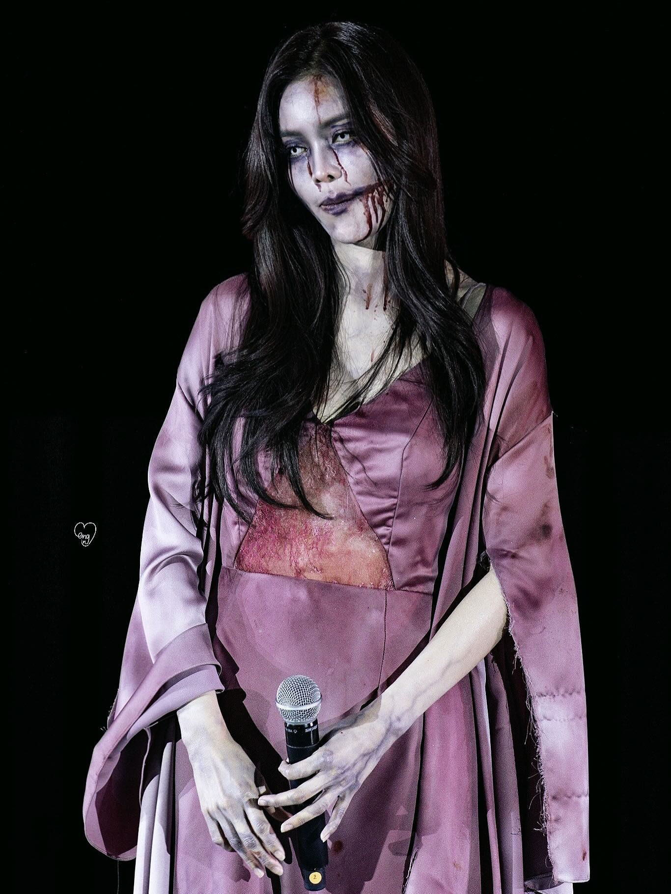 อิงฟ้า วราหะ