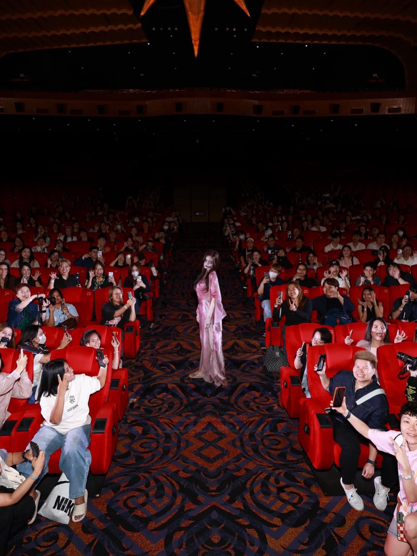 อิงฟ้า วราหะ