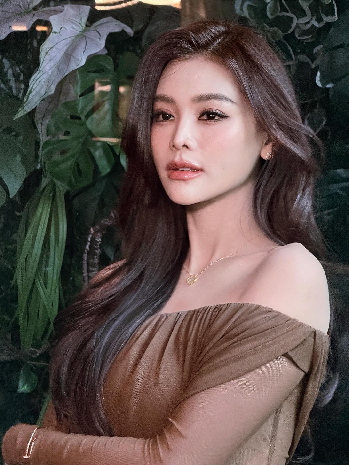 อิงฟ้า วราหะ