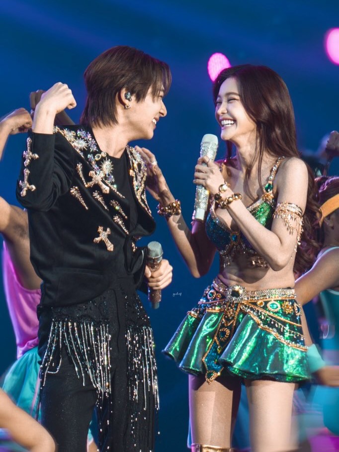 อิงฟ้า วราหะ