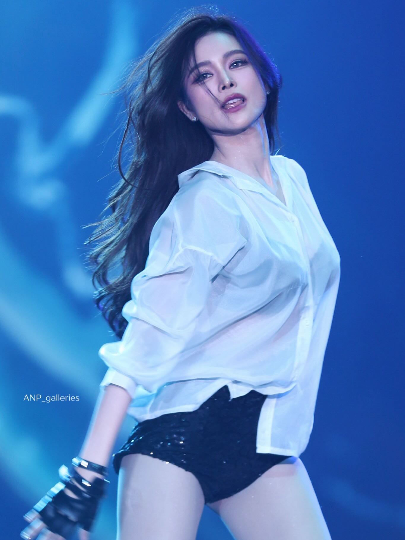 อิงฟ้า วราหะ