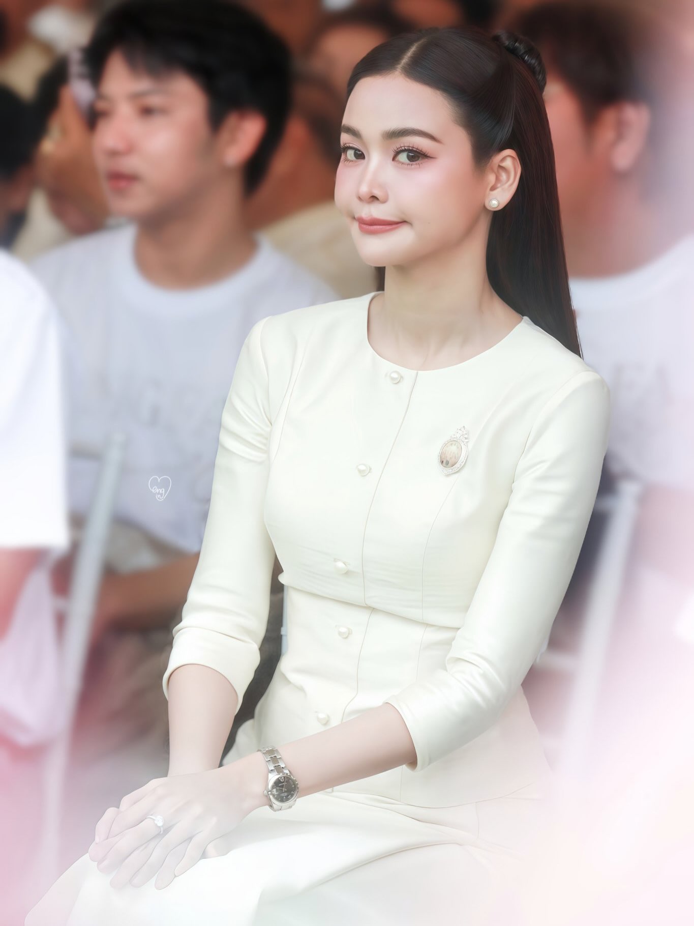 อิงฟ้า วราหะ