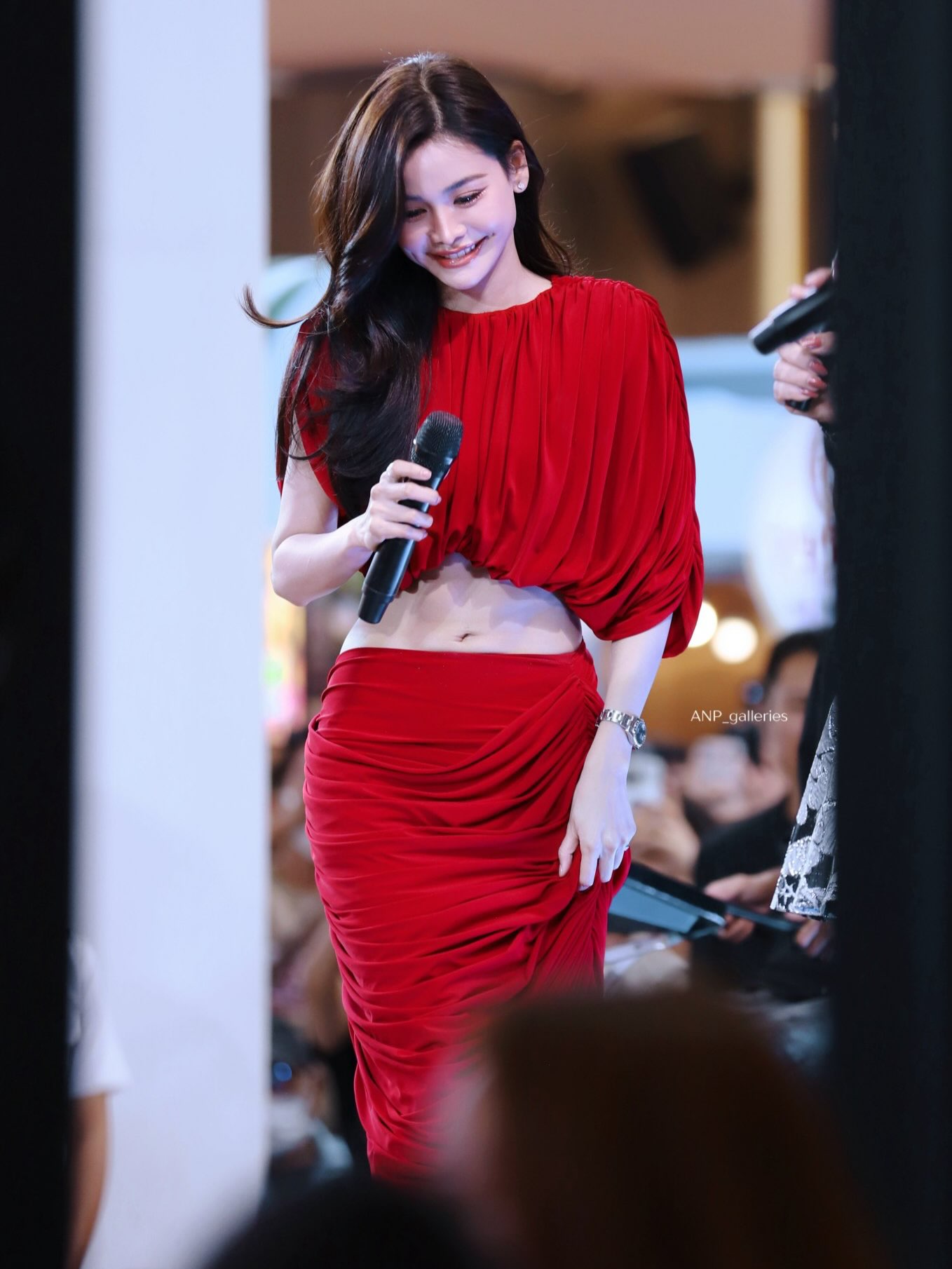 อิงฟ้า วราหะ