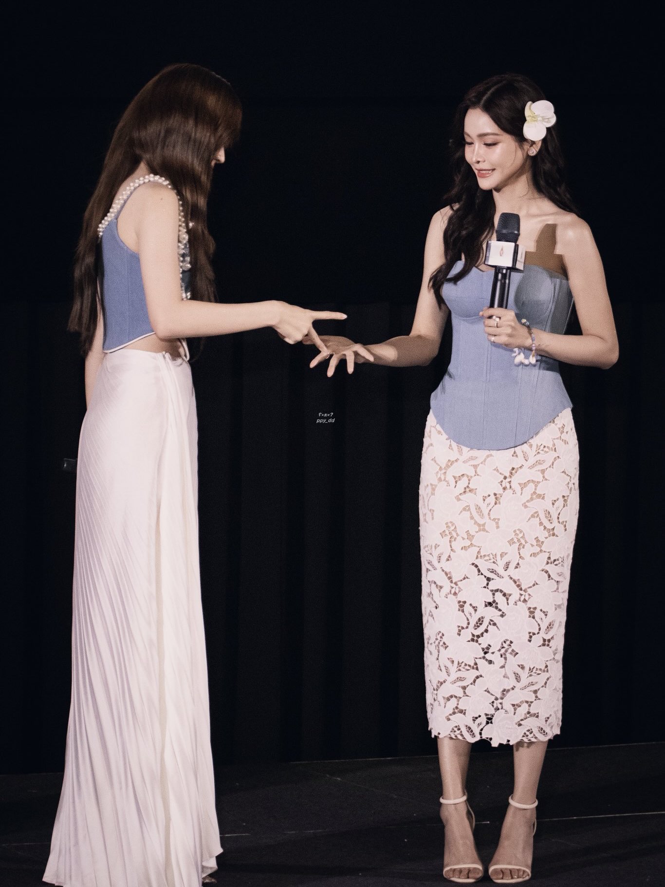 อิงฟ้า วราหะ
