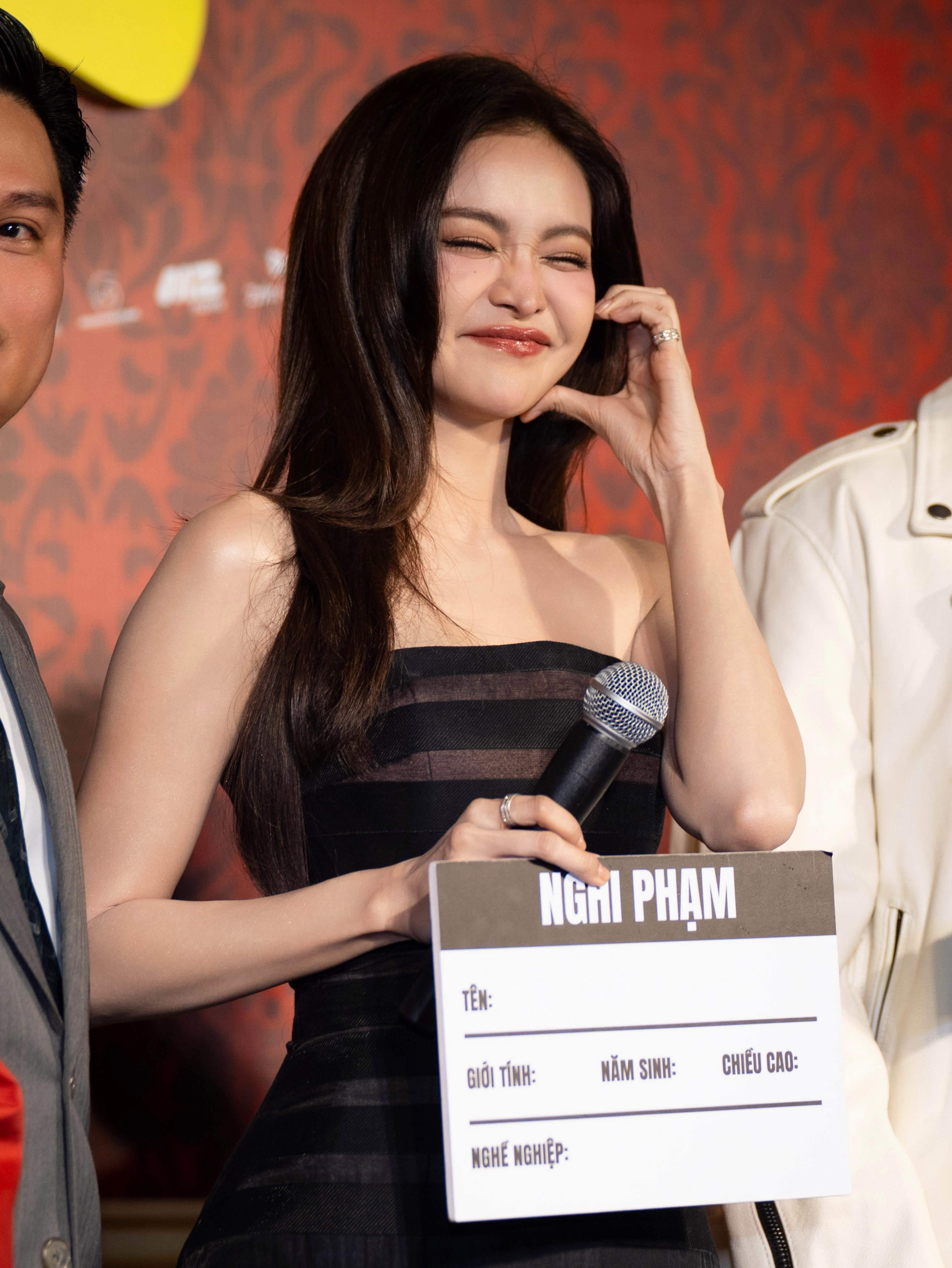 อิงฟ้า วราหะ