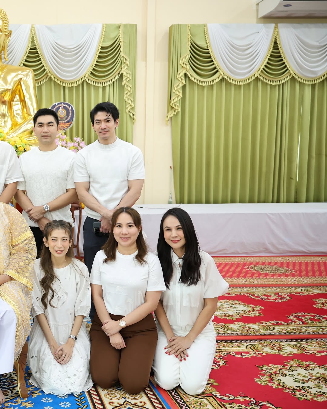 โดนัท - ภัทรพลฒ์ เดชพงษ์วรานนท์