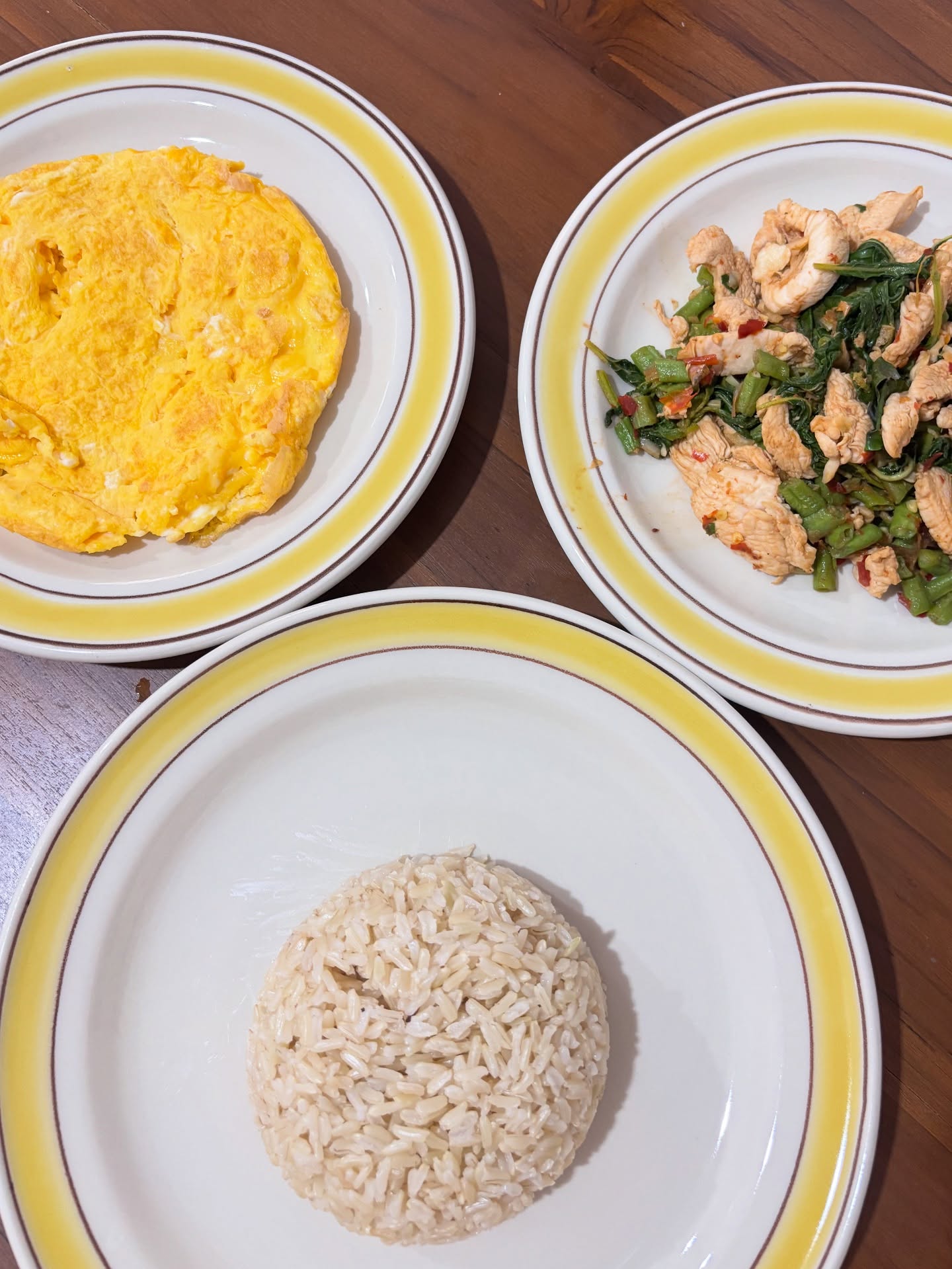 โดนัท - ภัทรพลฒ์ เดชพงษ์วรานนท์