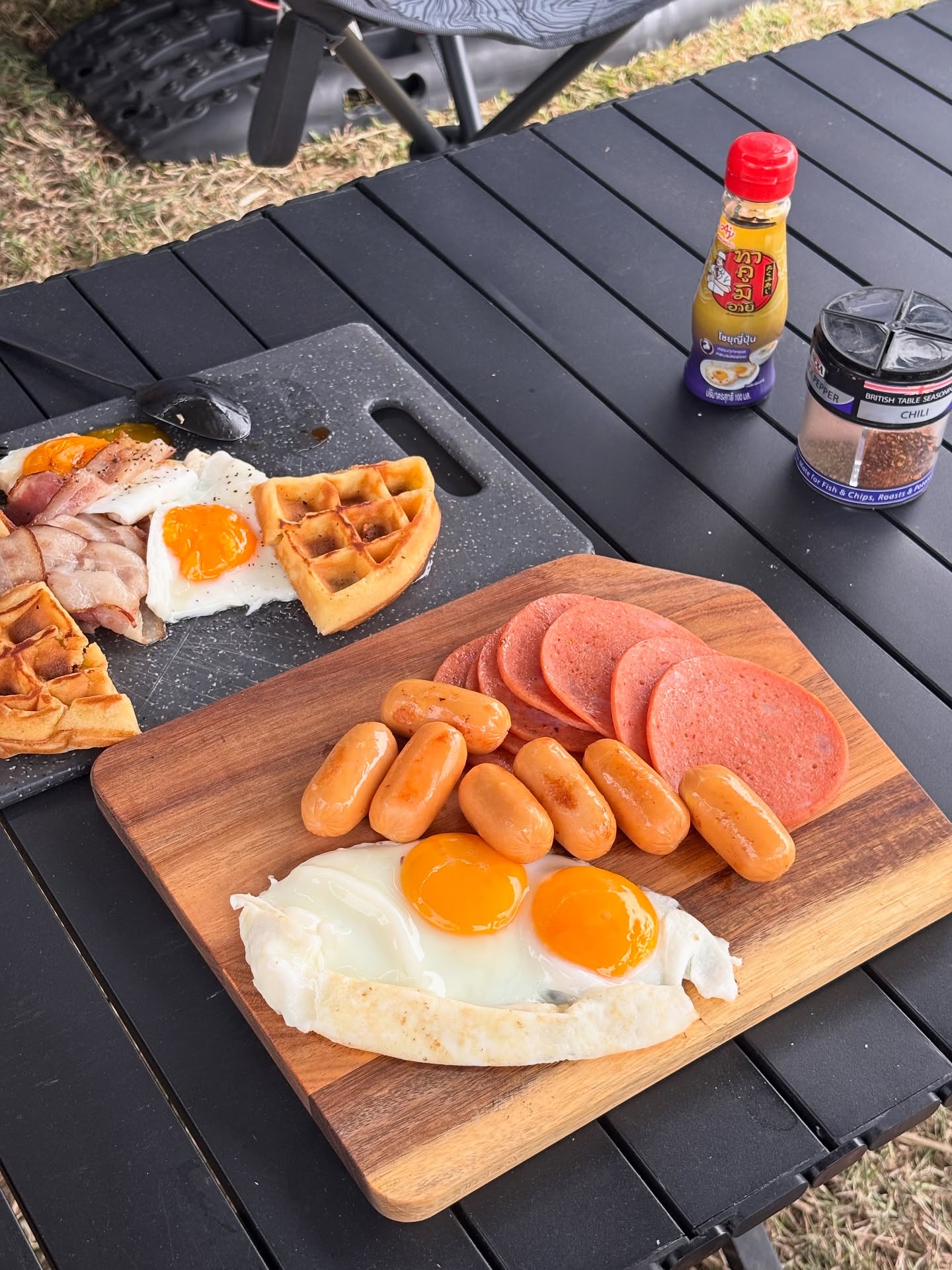 โดนัท - ภัทรพลฒ์ เดชพงษ์วรานนท์