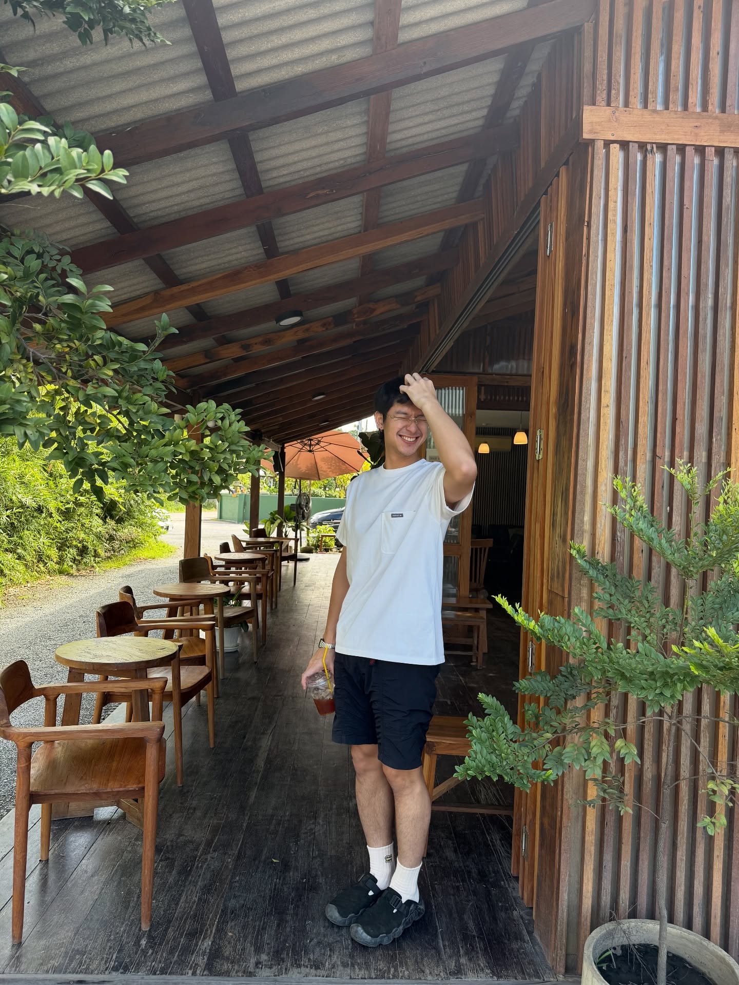 โดนัท - ภัทรพลฒ์ เดชพงษ์วรานนท์