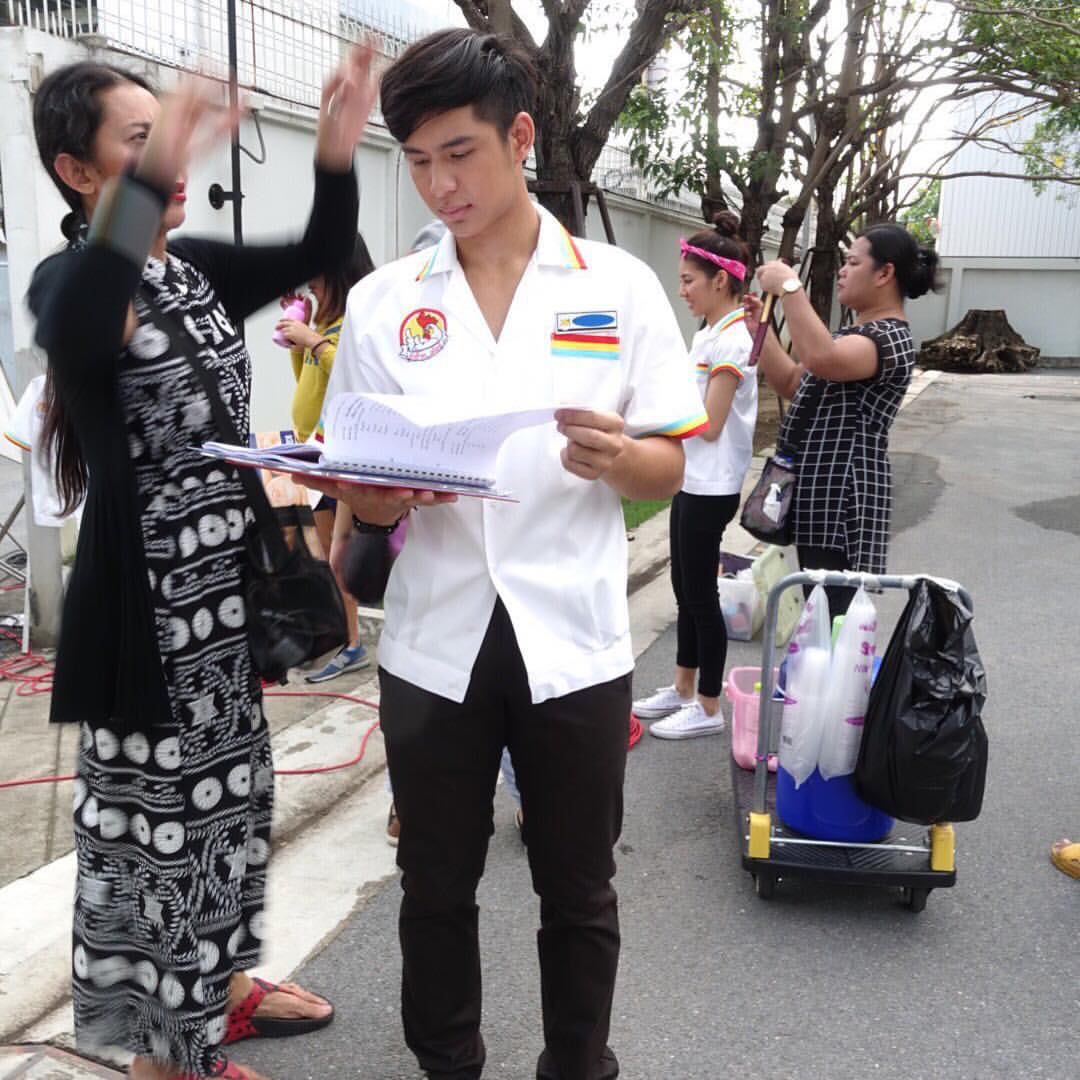 โดนัท - ภัทรพลฒ์ เดชพงษ์วรานนท์