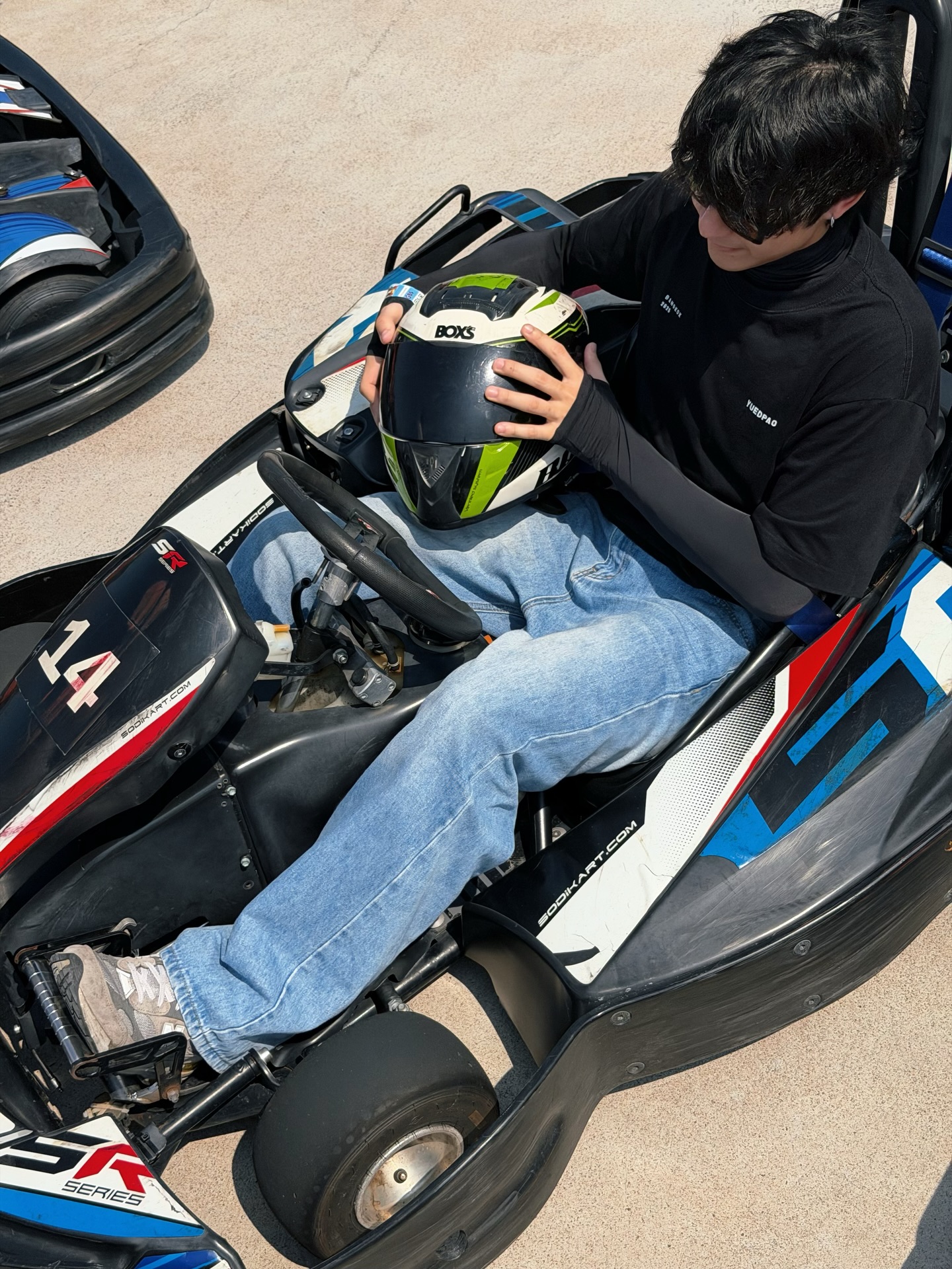 โดนัท - ภัทรพลฒ์ เดชพงษ์วรานนท์