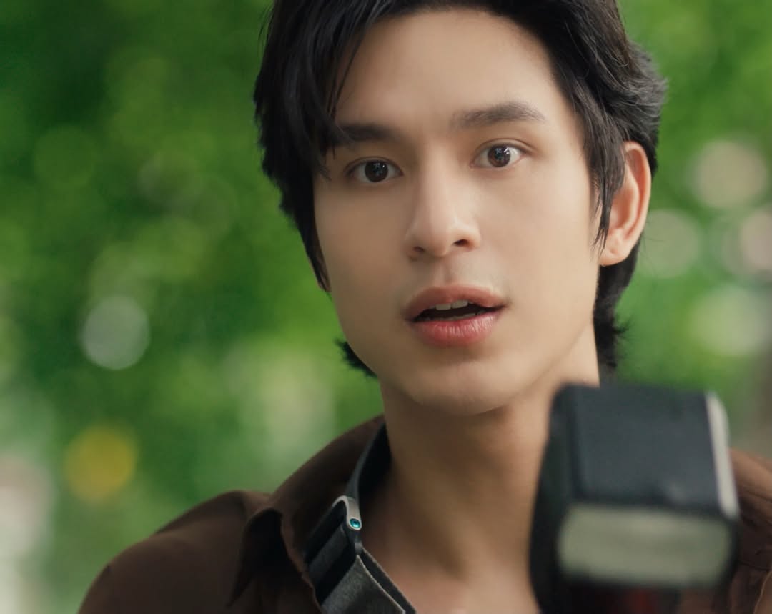 โดนัท - ภัทรพลฒ์ เดชพงษ์วรานนท์