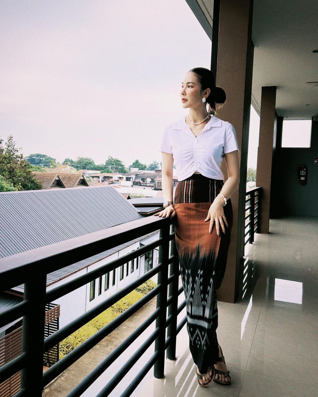 โบว์ - เบญจวรรณ อาร์ตเนอร์