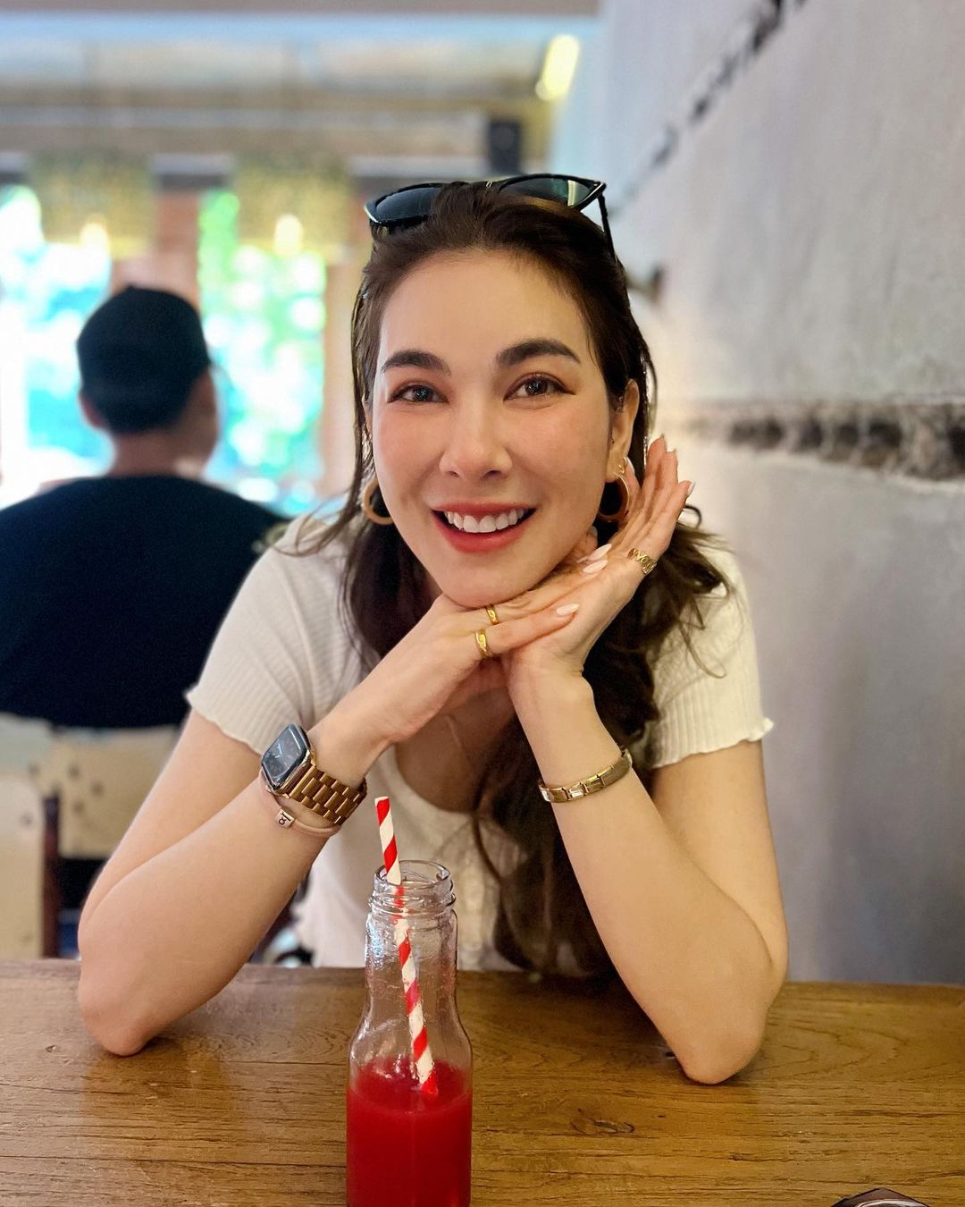 โบว์ - เบญจวรรณ อาร์ตเนอร์