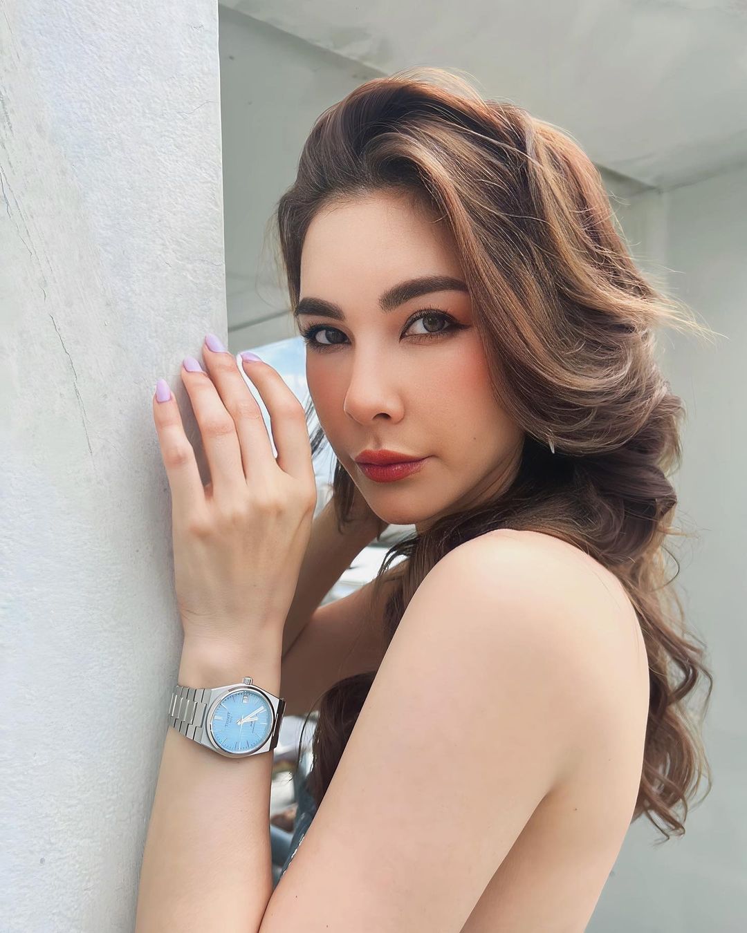 โบว์ - เบญจวรรณ อาร์ตเนอร์