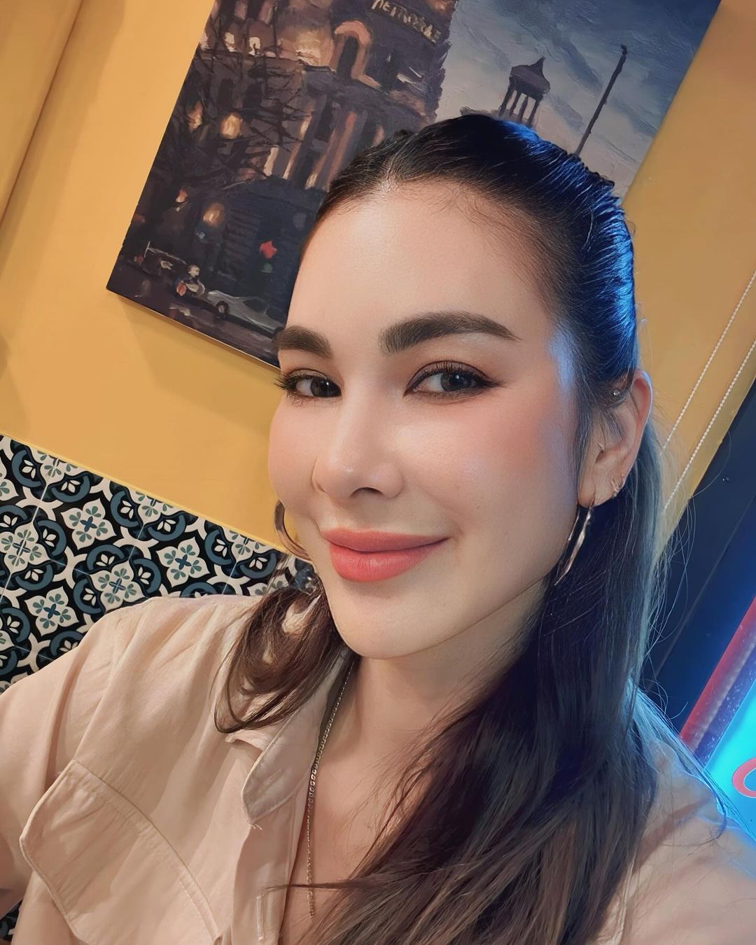โบว์ - เบญจวรรณ อาร์ตเนอร์