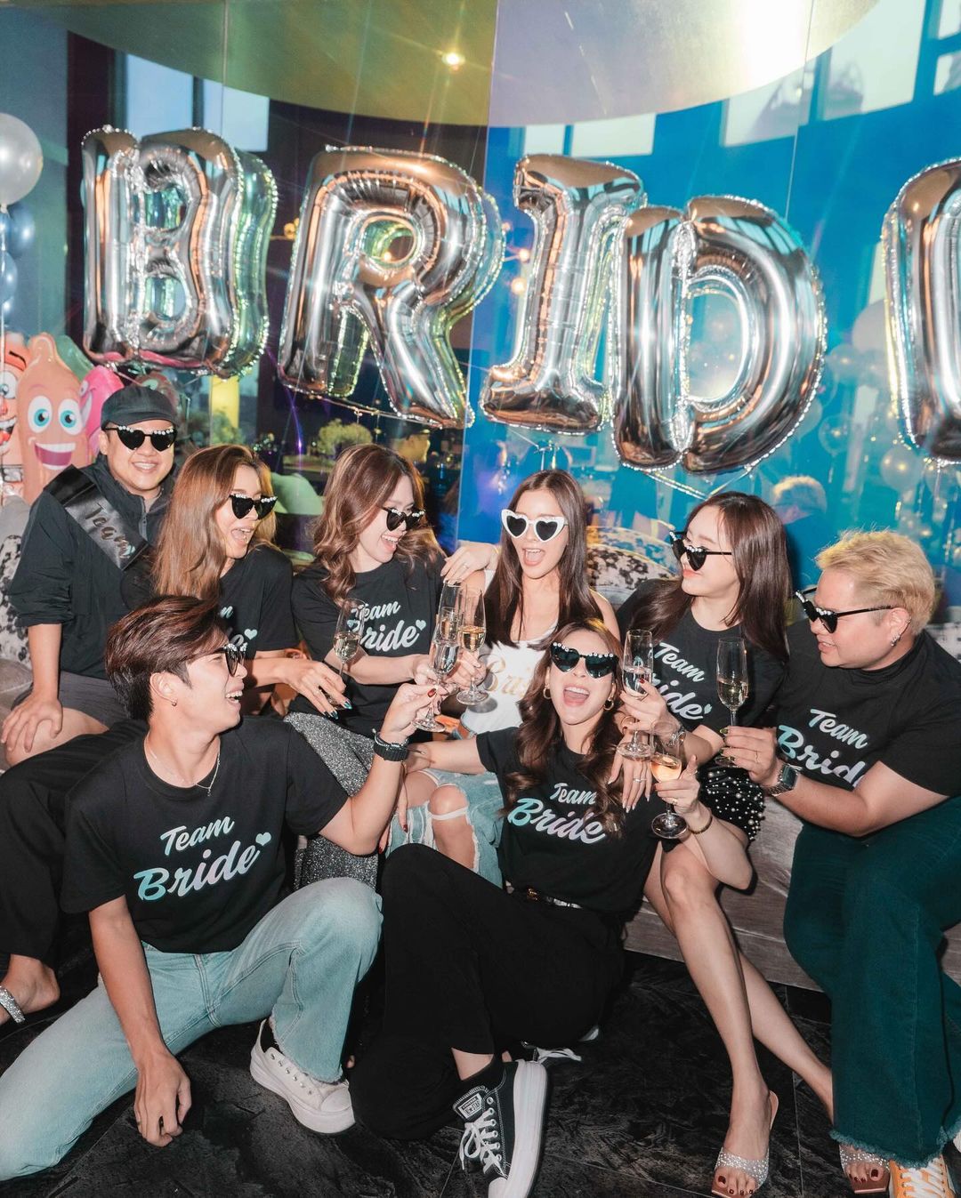 โบว์ - เบญจวรรณ อาร์ตเนอร์